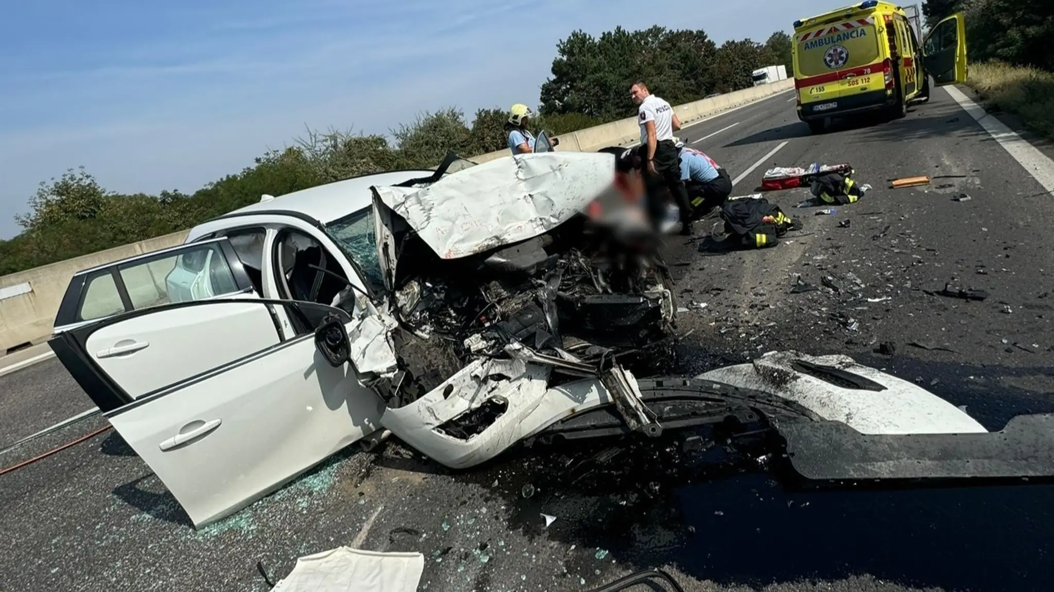 Vážna nehoda na D1 v smere z Bratislavy do Trnavy.