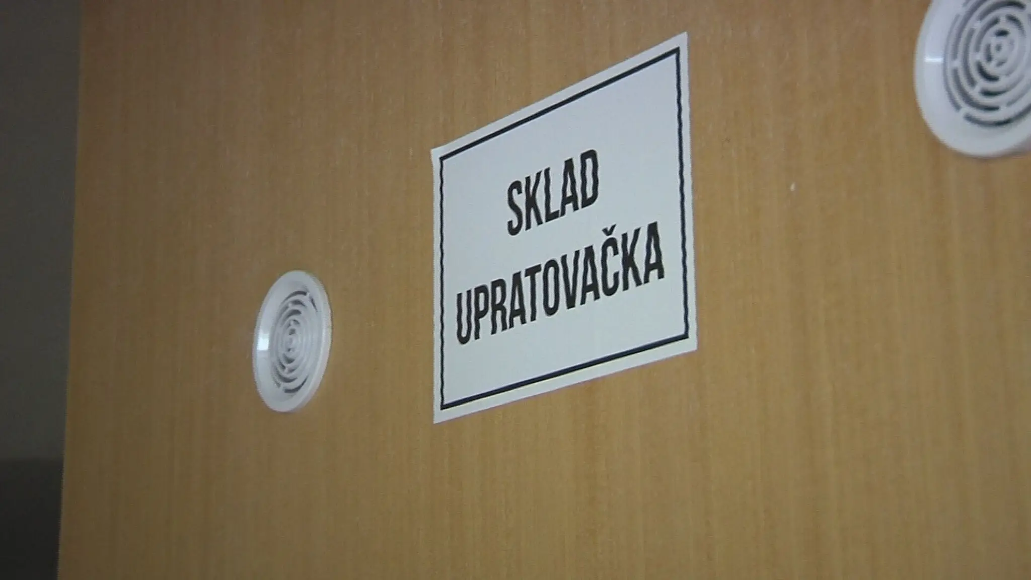dvere skladu