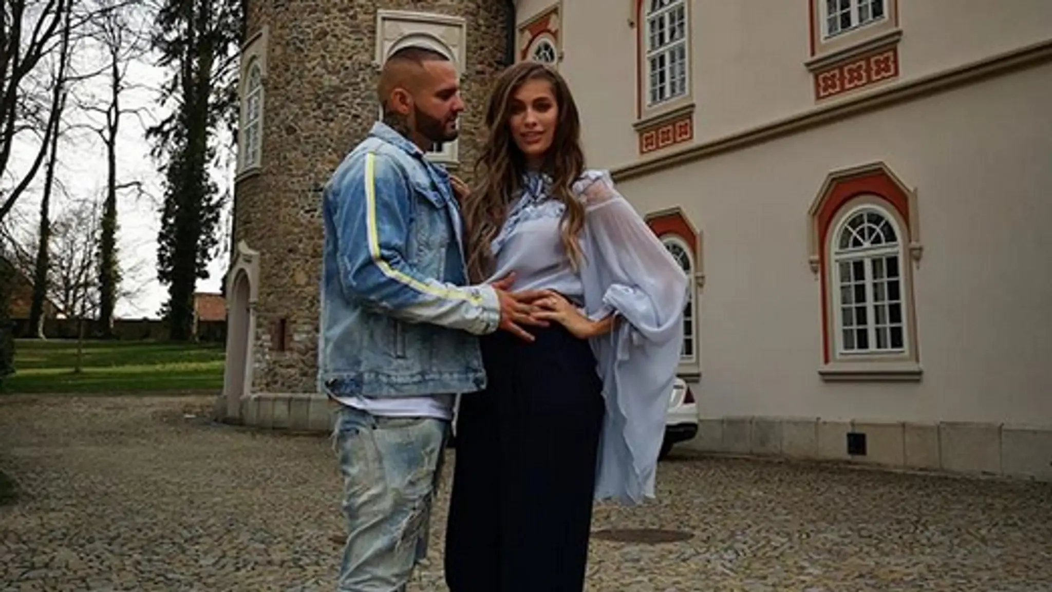 Po streľbe v Darwine.