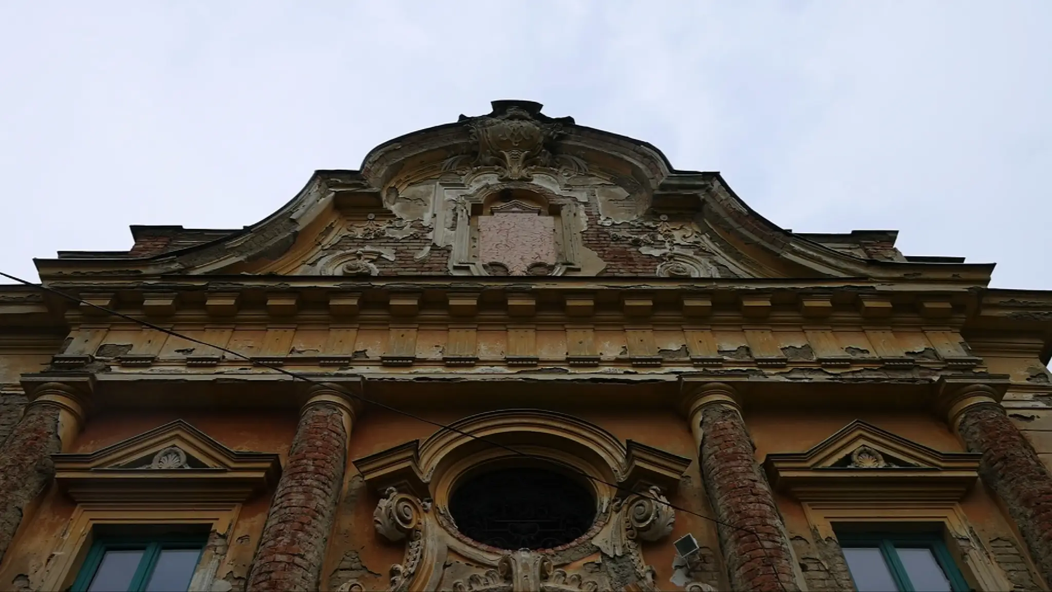 Kaštieľ.