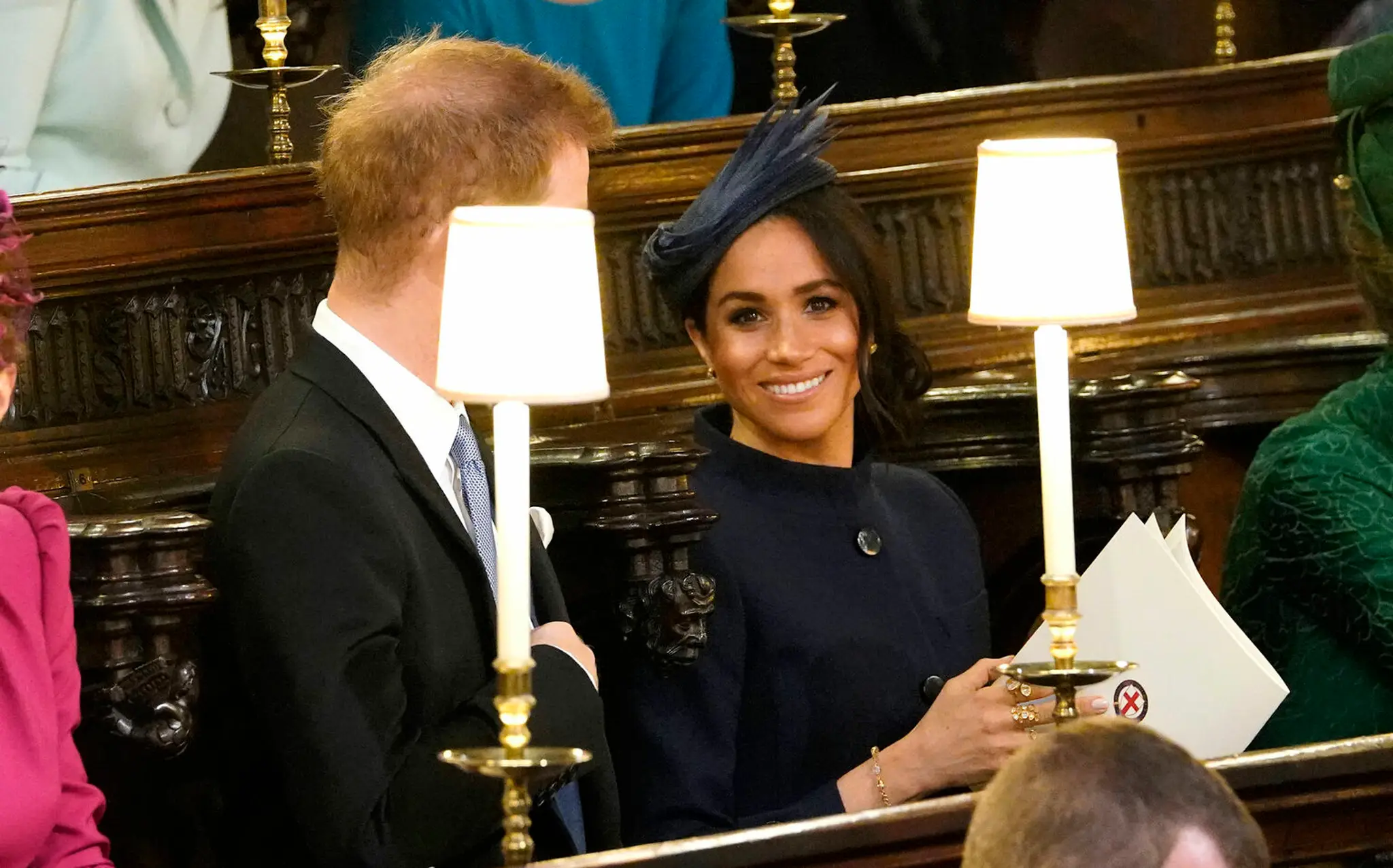 Vojvodkyňa Meghan s princom Harrym na svadbe princeznej Eugenie.