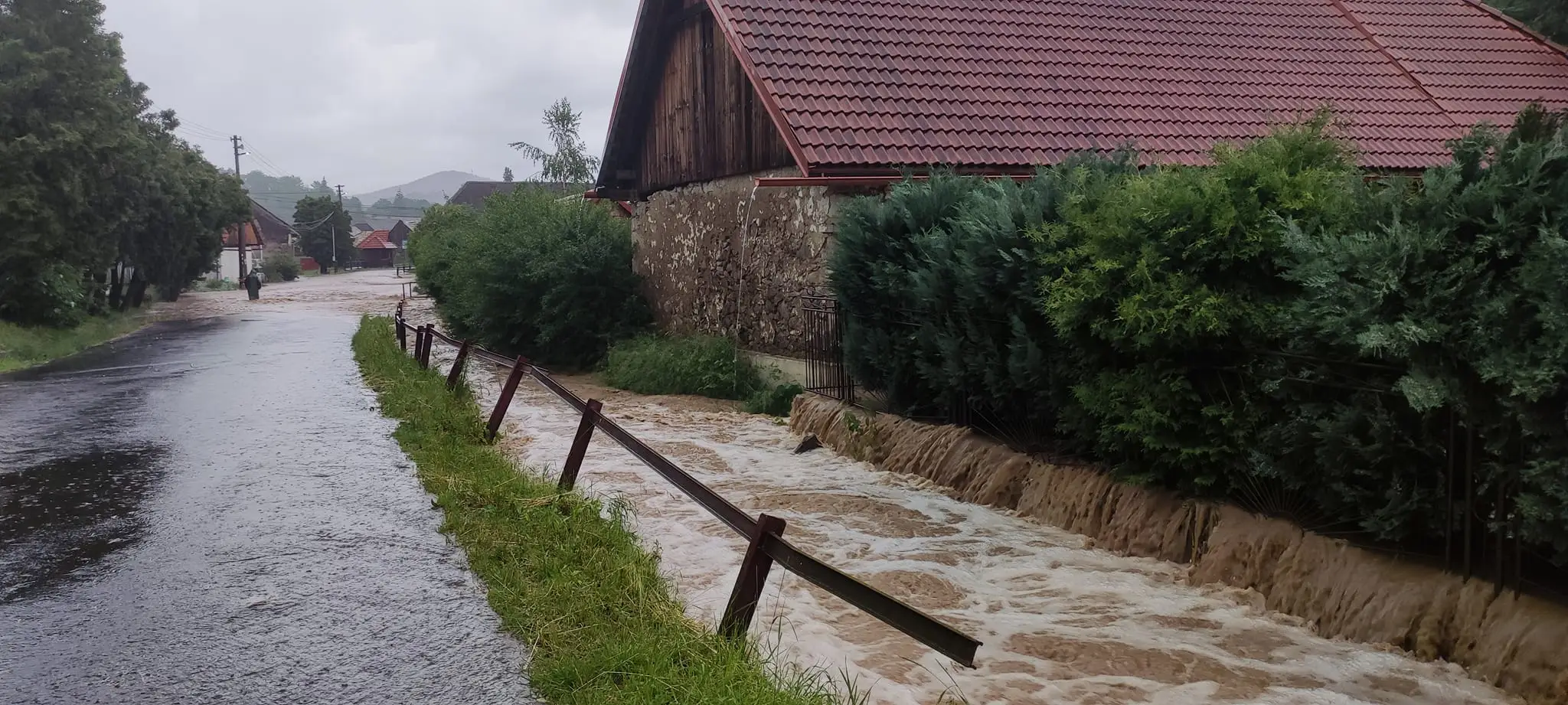 Zaplavená obec Beluj