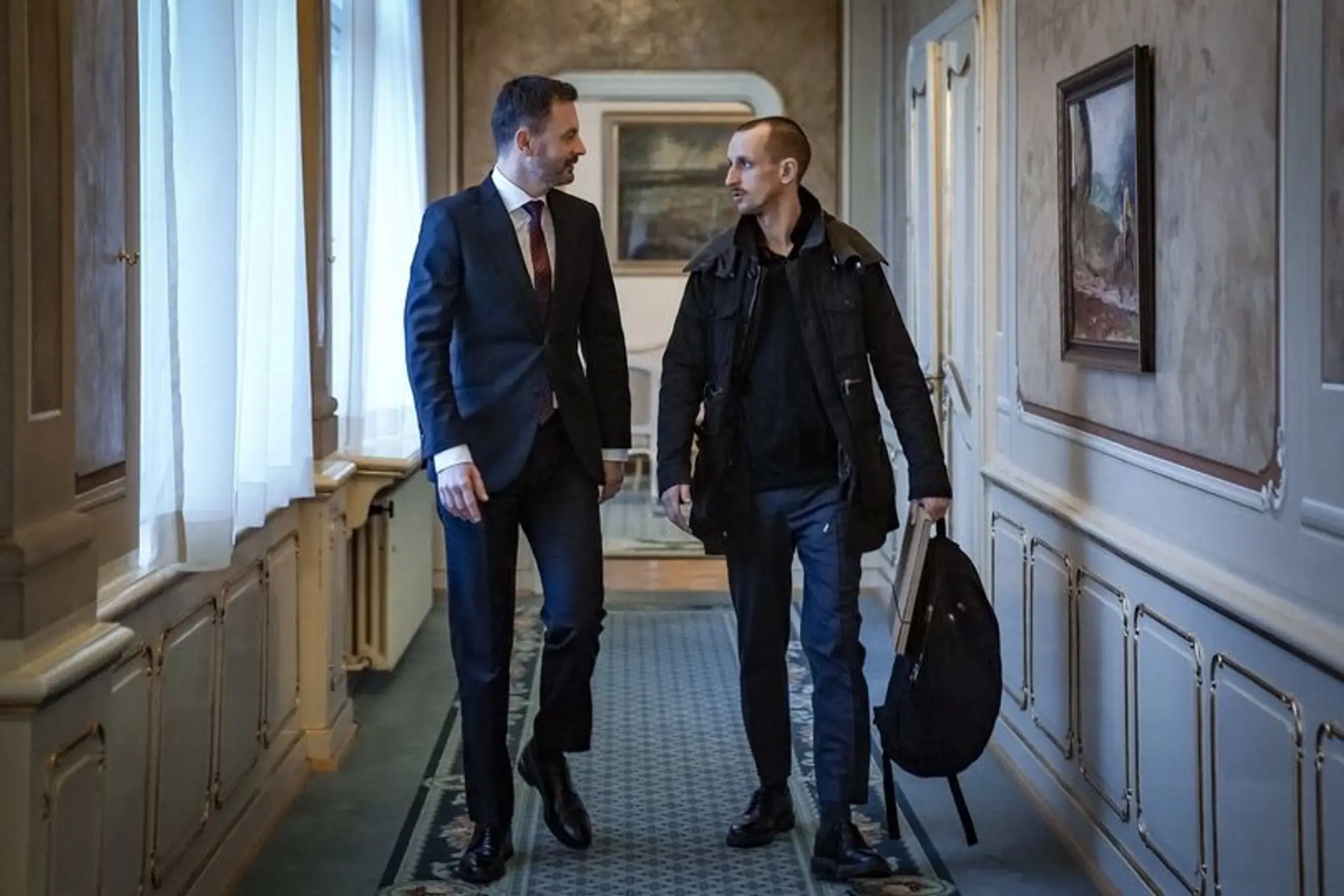 Premiér Eduard Heger s majiteľom podniku Tepláreň.