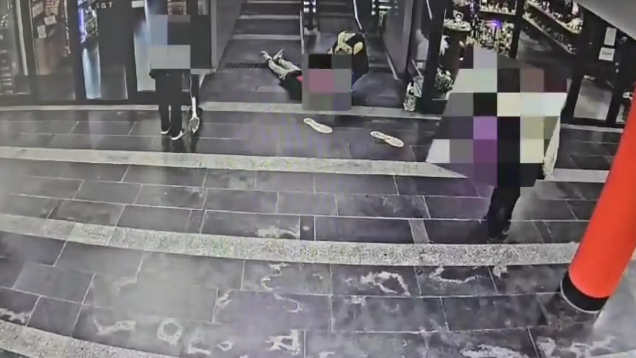 Muža okradli počas toho, ako mal epileptický záchvat