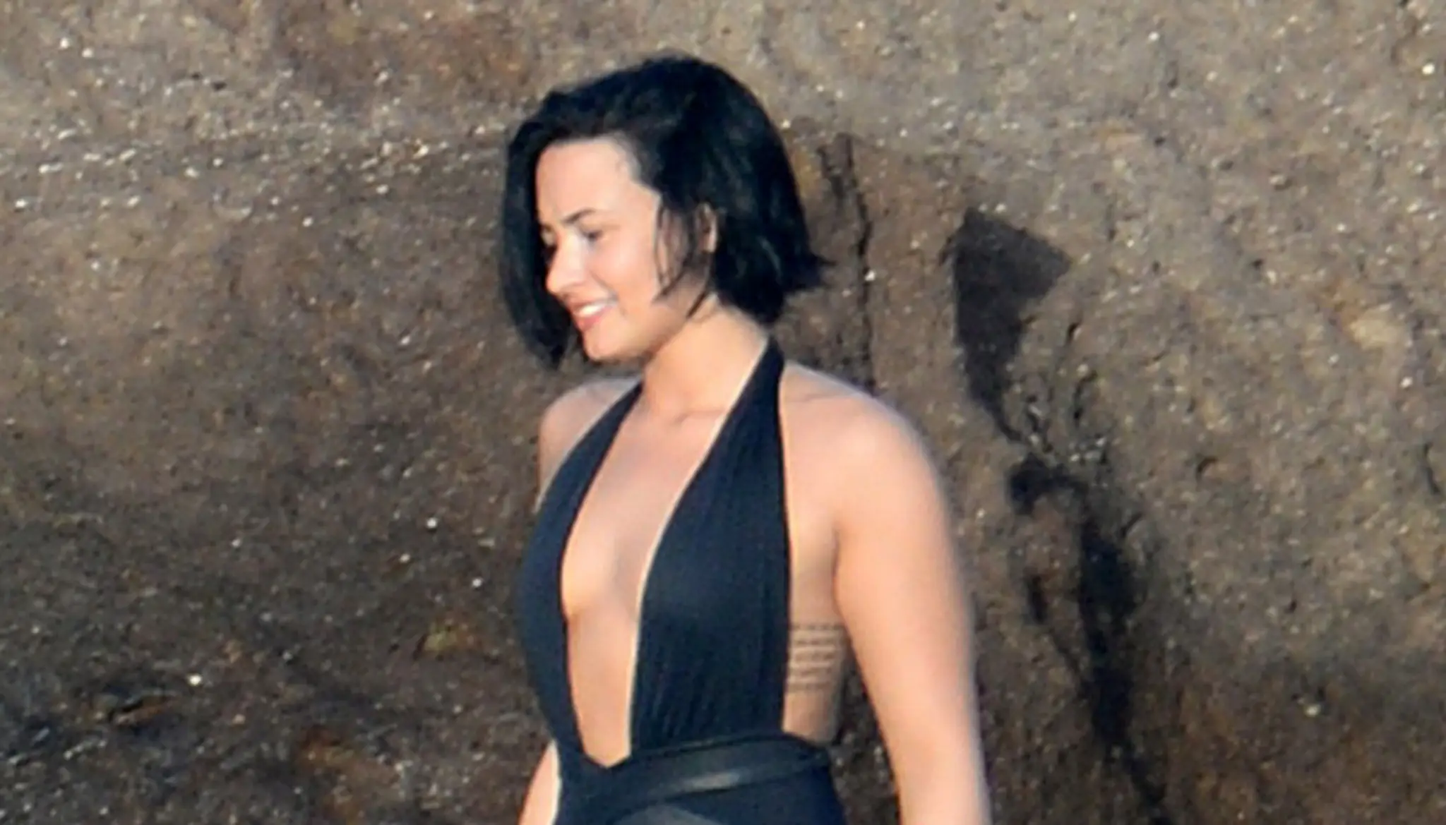 demi.jpg