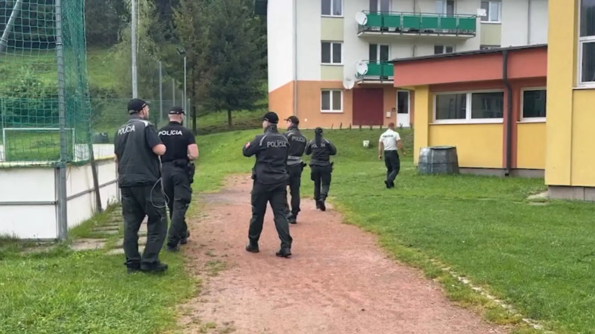 Polícia pátra po odosielateľovi výhražnej správy.