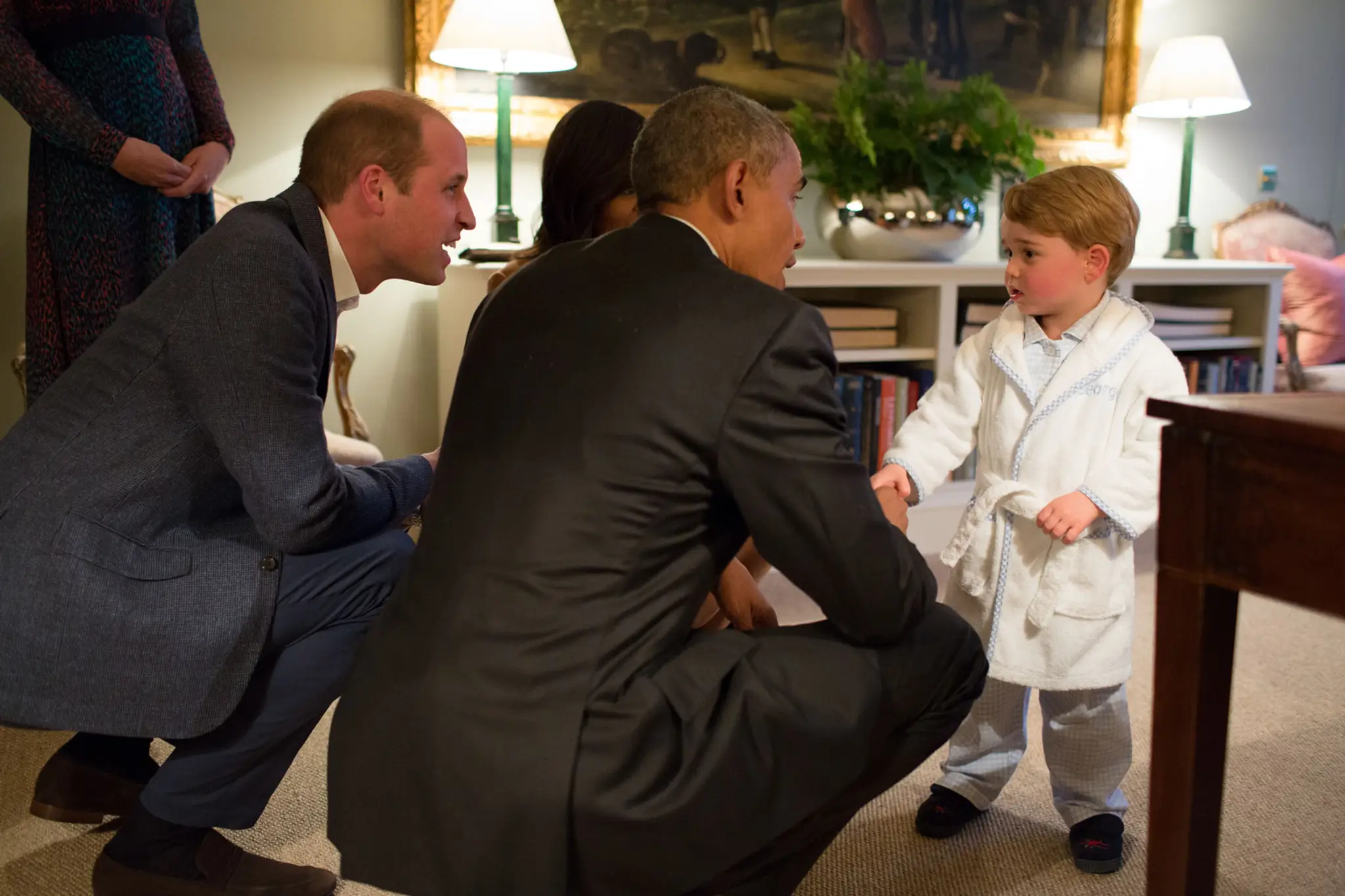George sa rozpráva s Barackom Obamom 22. apríla 2016.