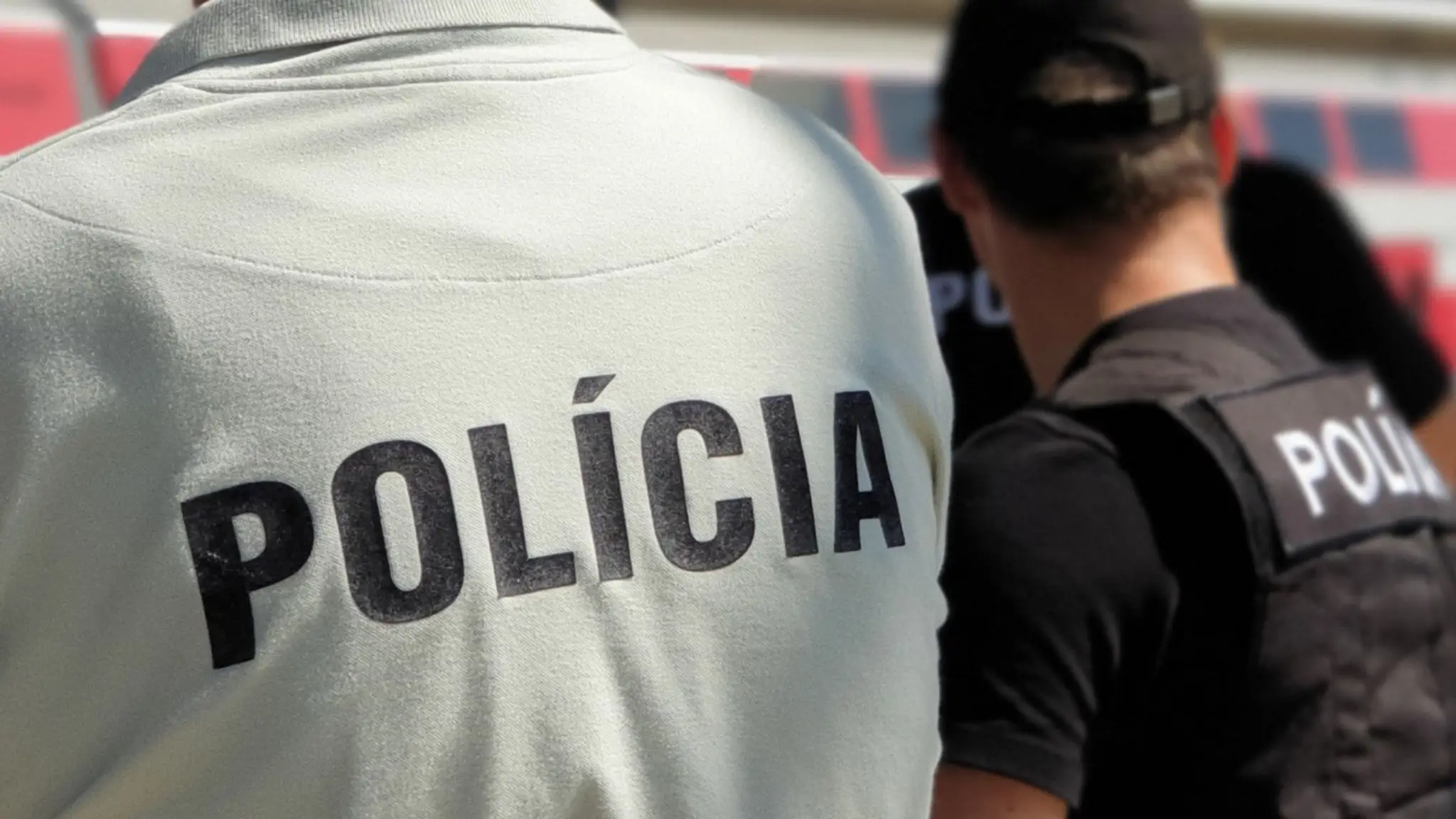 Polícia