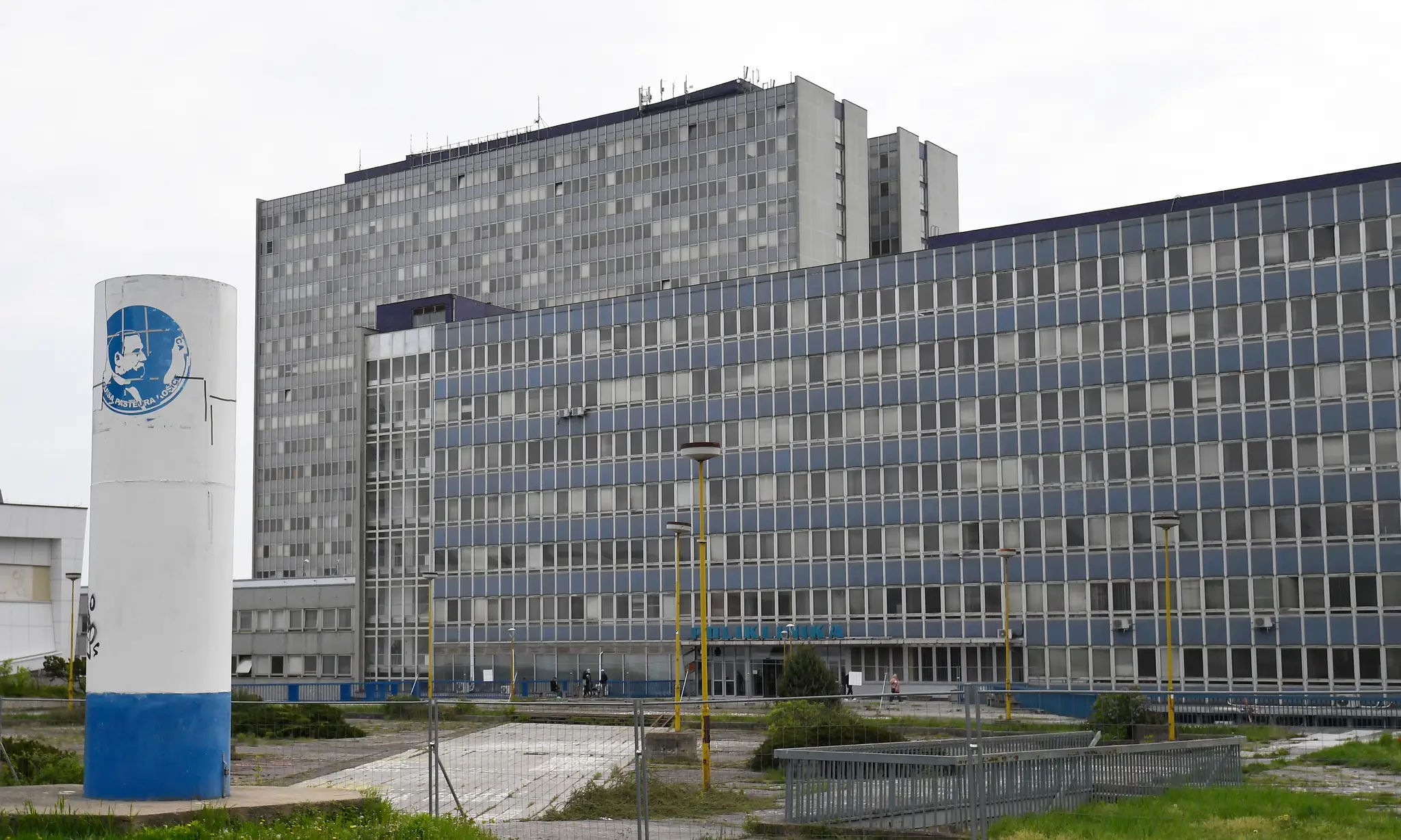 Univerzitná nemocnica L. Pasteura v Košiciach.