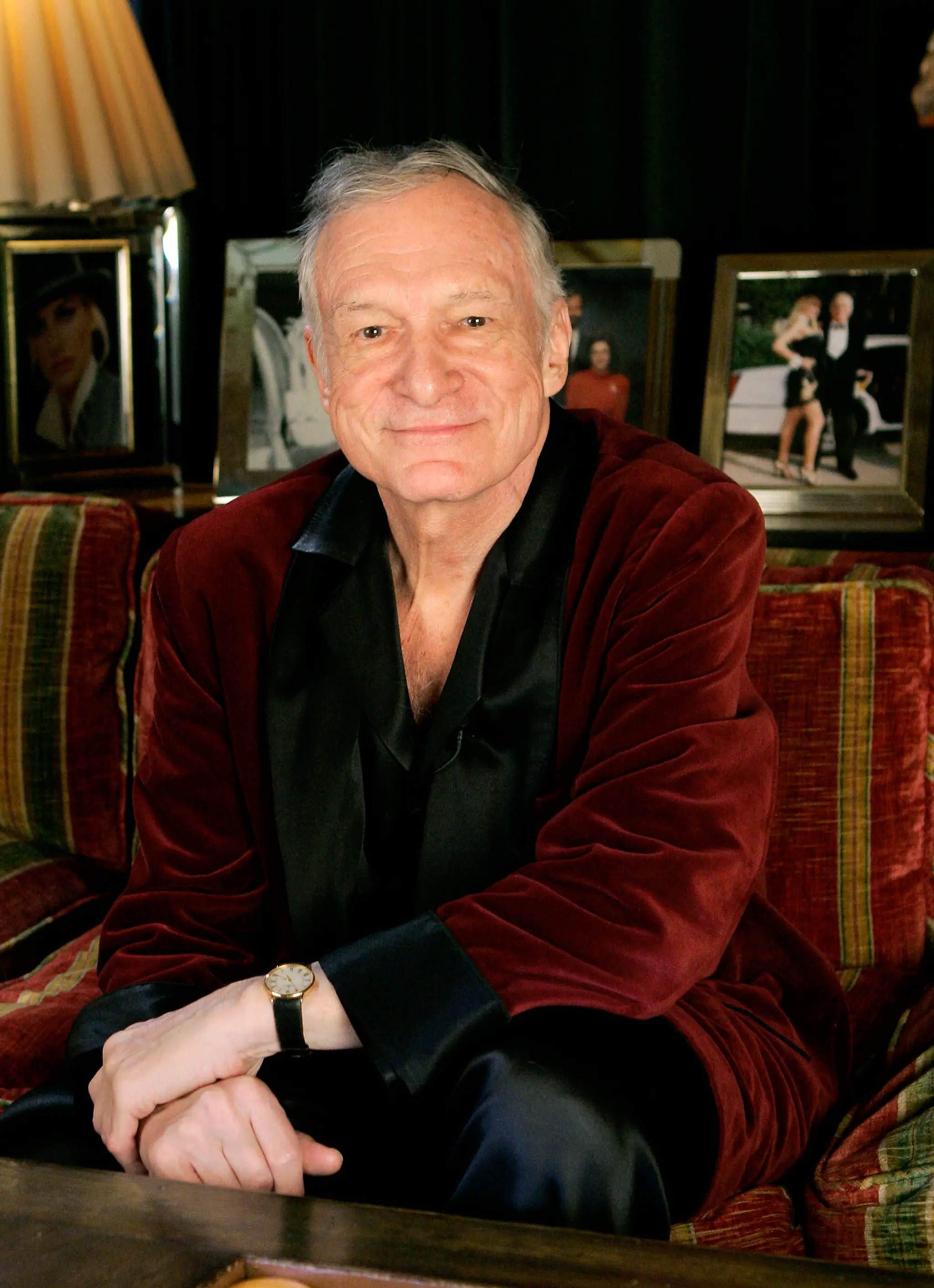 Hugh Hefner so svojimi zajačikmi na 52. ročníku Medzinárodného filmového festivalu v Cannes