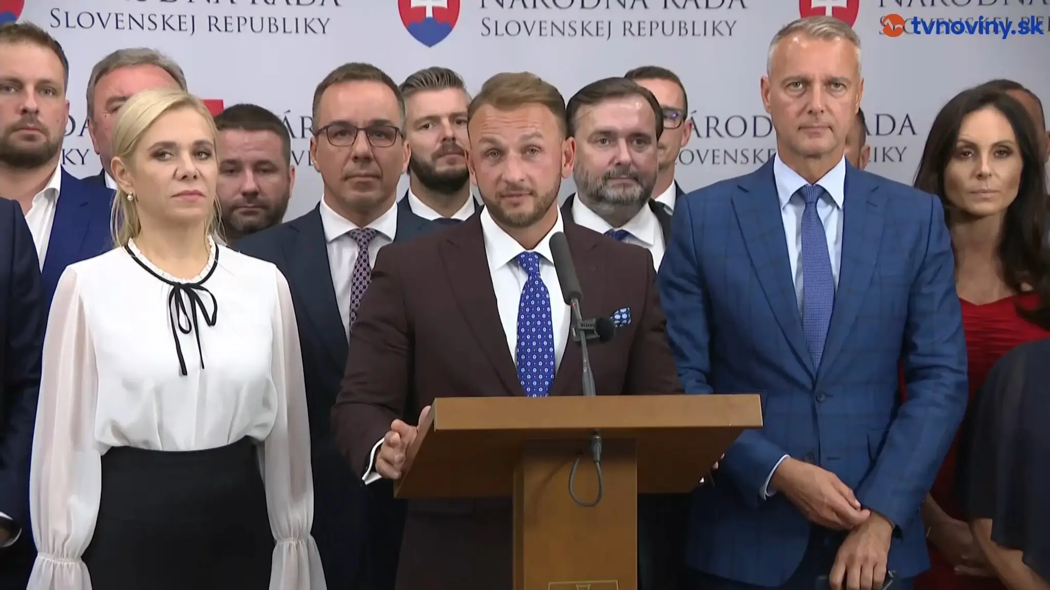 Matúš Šutaj Eštok.