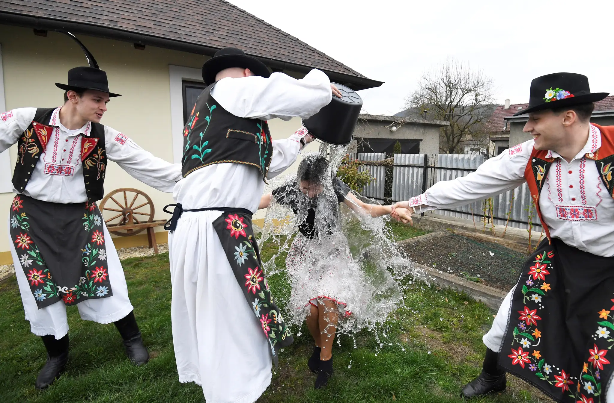 Tradičná oblievačka v obci Družstevná pri Hornáde.