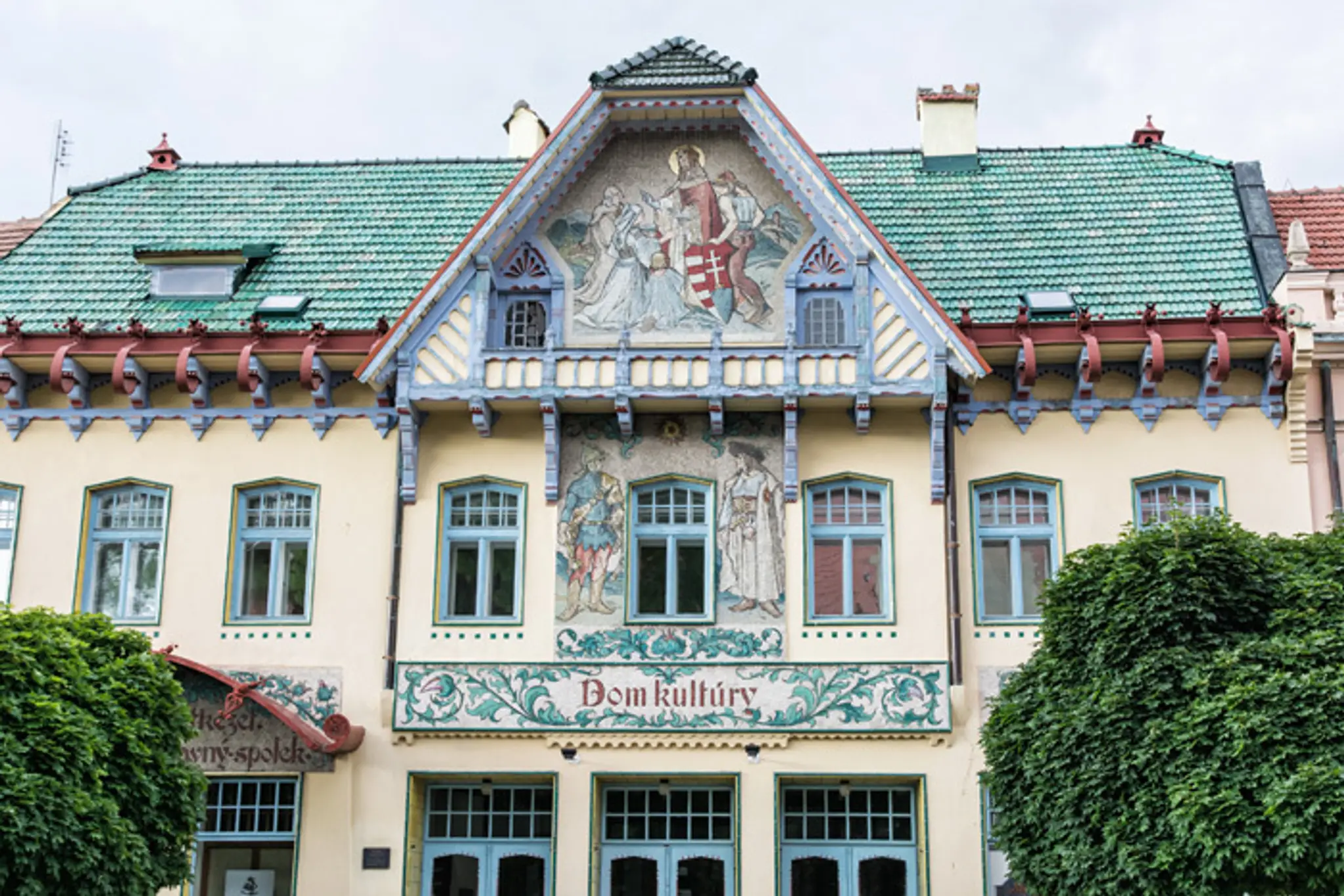 Slovenský kultúrny dom v Skalici, ktorý postavili v roku 1905 podľa projektu Dušana Jurkoviča.