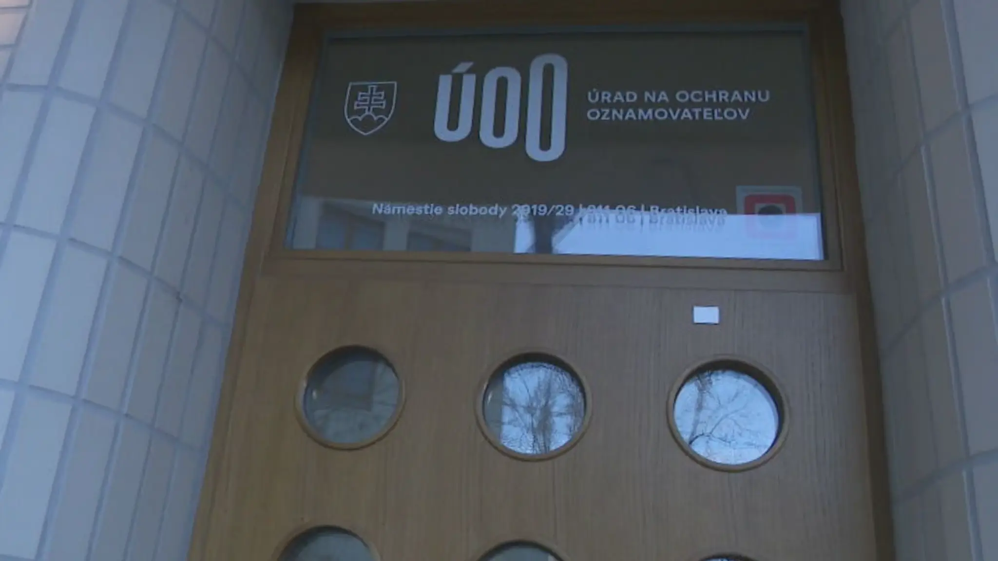 Úrad na ochranu oznamovateľov.