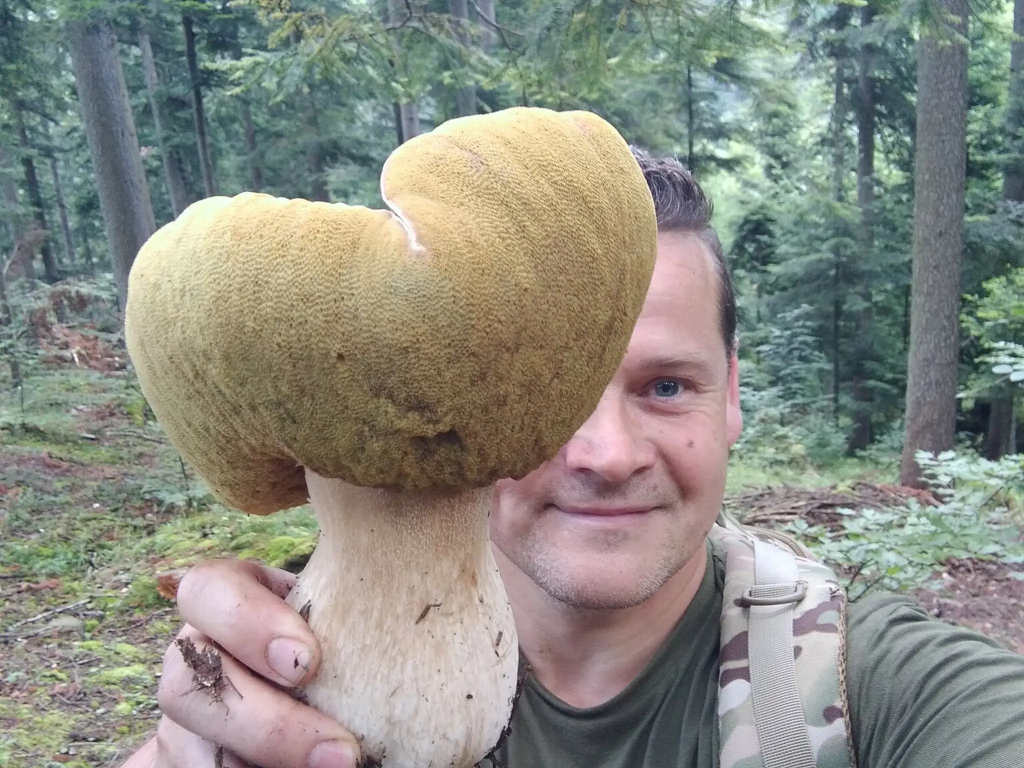 Zrastený dole aj hore. Takéto dubáky sa stali korisťou Juraja Mituníka.