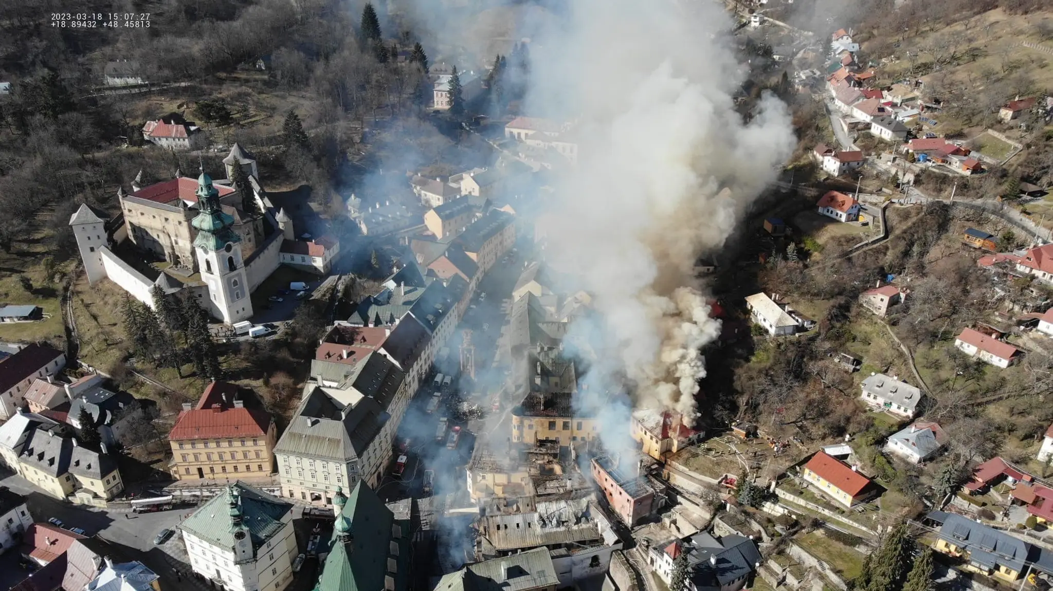 Požiar v centre Banskej Štiavnice.