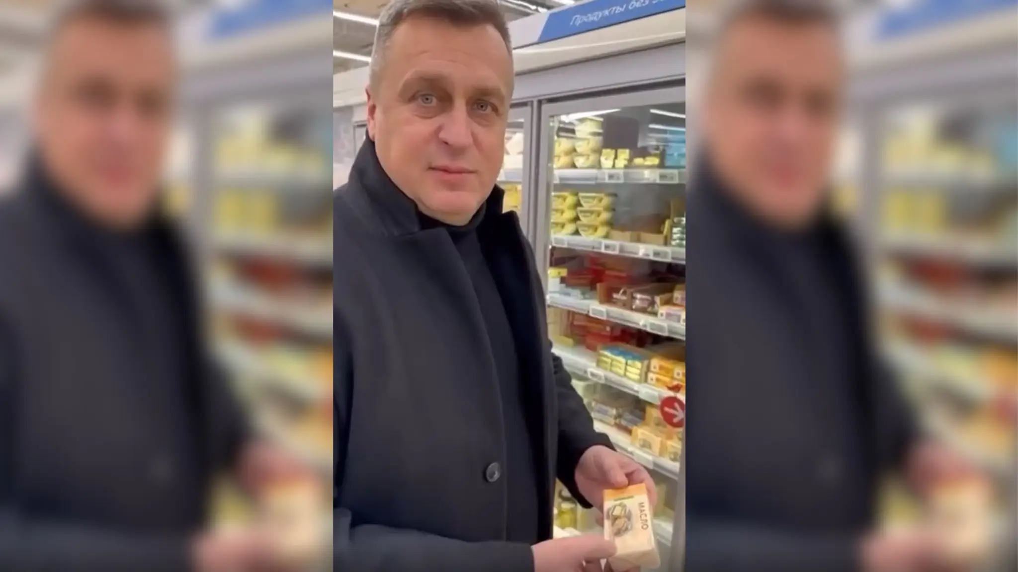 Andrej Danko ukazuje maslá v ruskom obchode