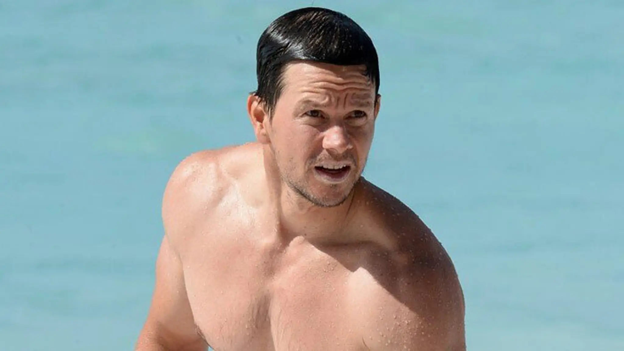 Mark Wahlberg (46) ukázal vypracované telo