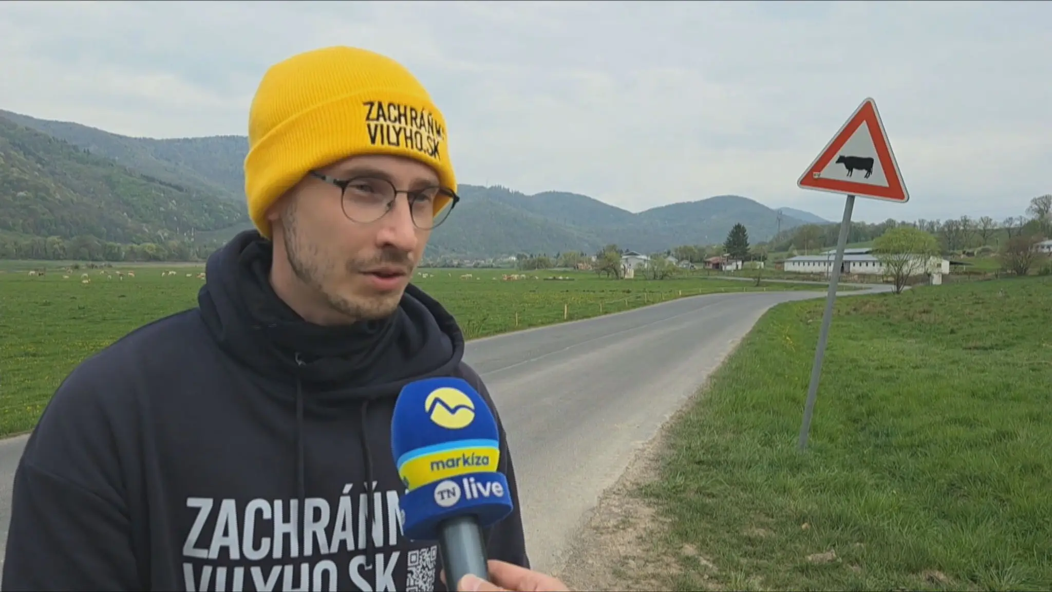 Otec smrteľne chorého Vilka sa vydal na pochod Slovenskom