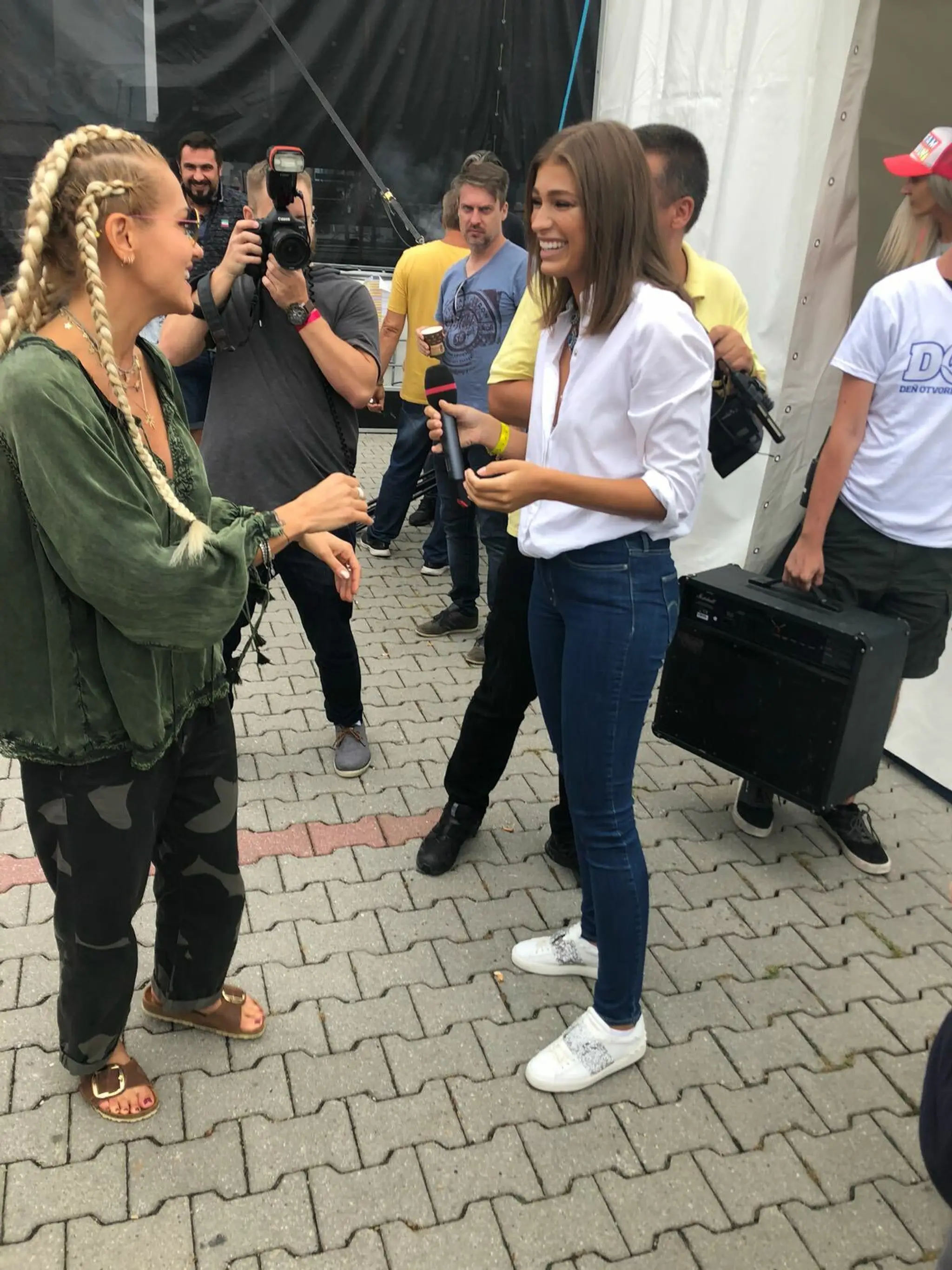 Dara Rolins a Jasmina Alagič