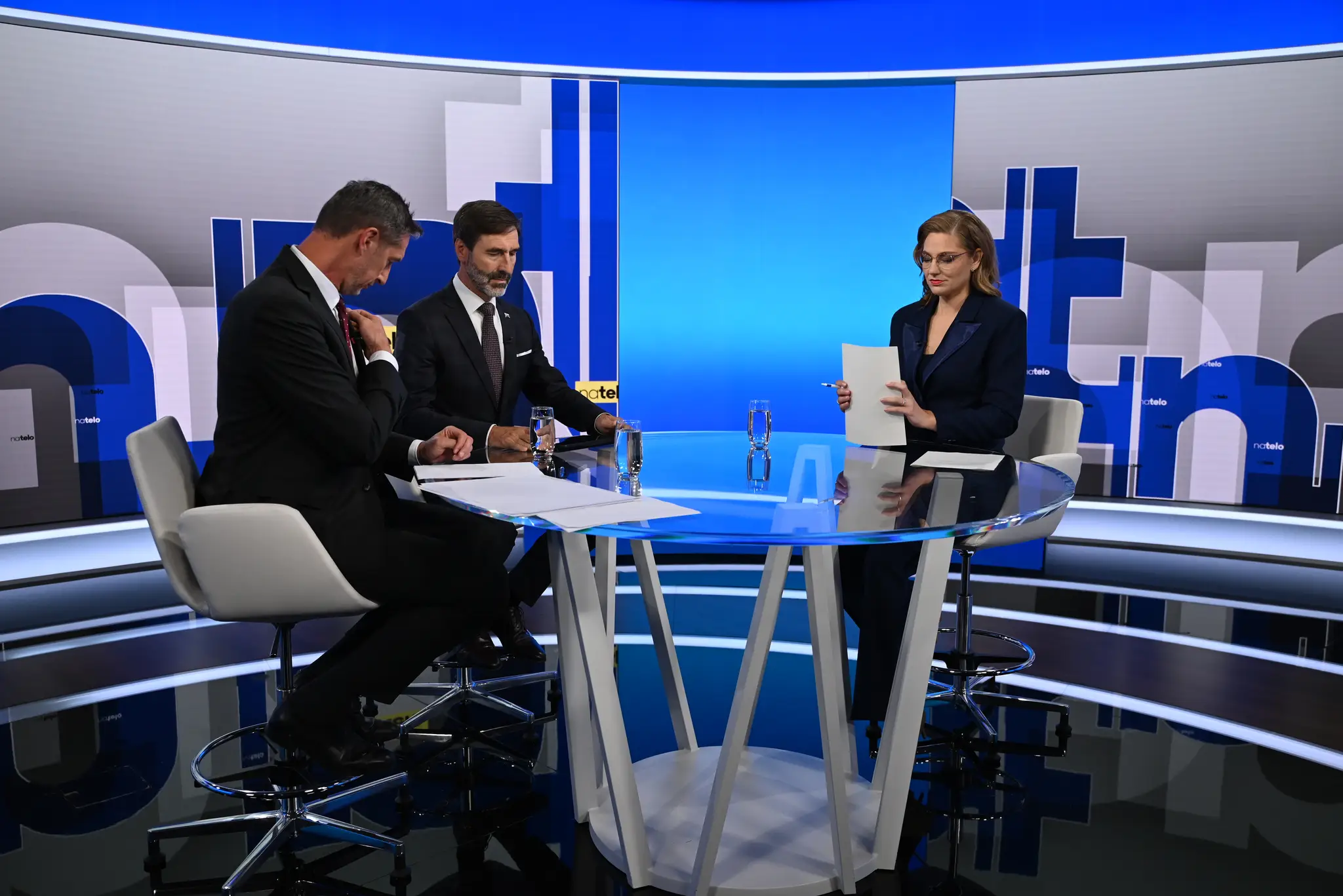 Hosťami relácie Na telo boli minister zahraničných vecí Juraj Blanár (Smer-SD) a líder KDH Milan Majerský