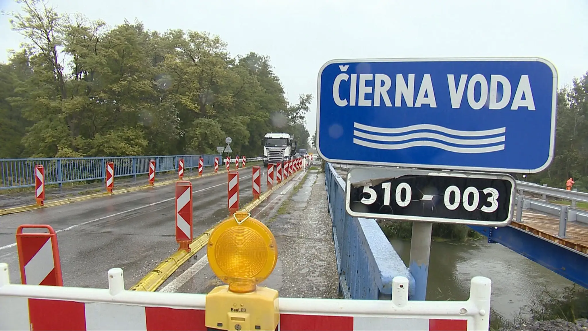 Most, Veľké Úľany