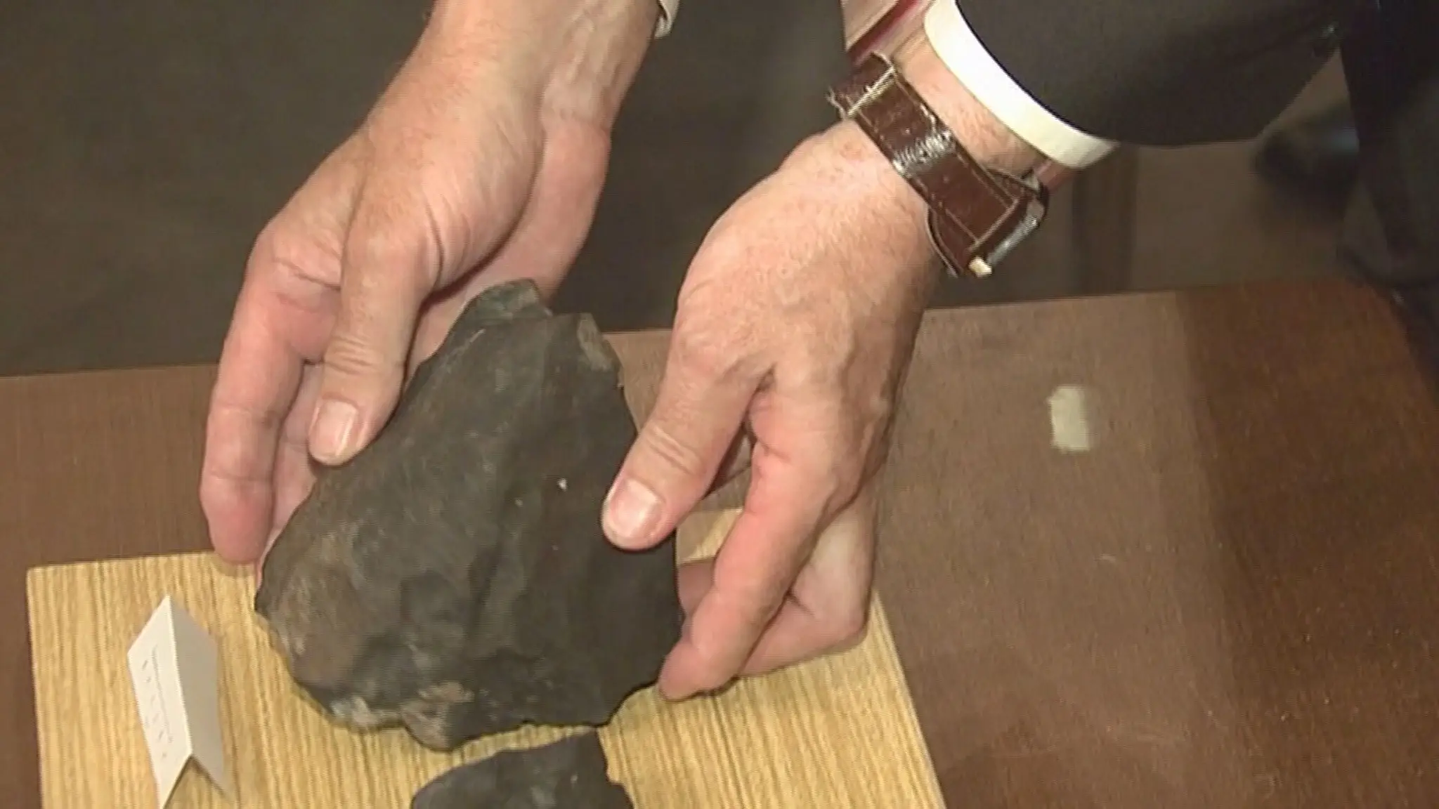 Henrich je zberateľ meteoritov.