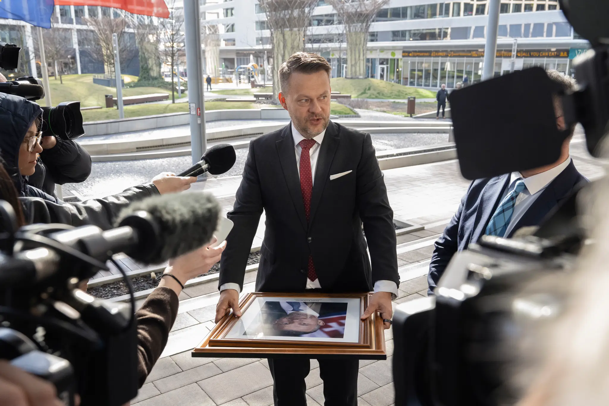 Na snímke novovymenovaný minister investícií, regionálneho rozvoja a informatizácie SR (MIRRI SR) Samuel Migaľ.