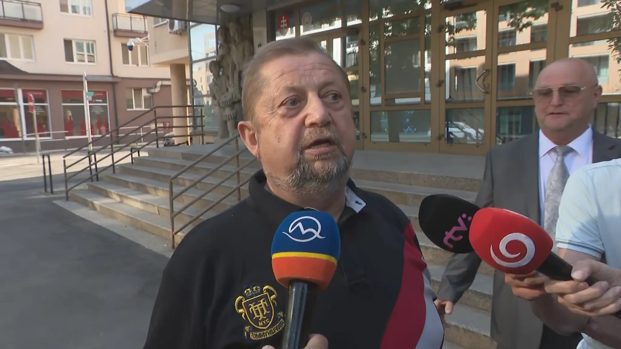Štefan Harabin reaguje na zadržanie.