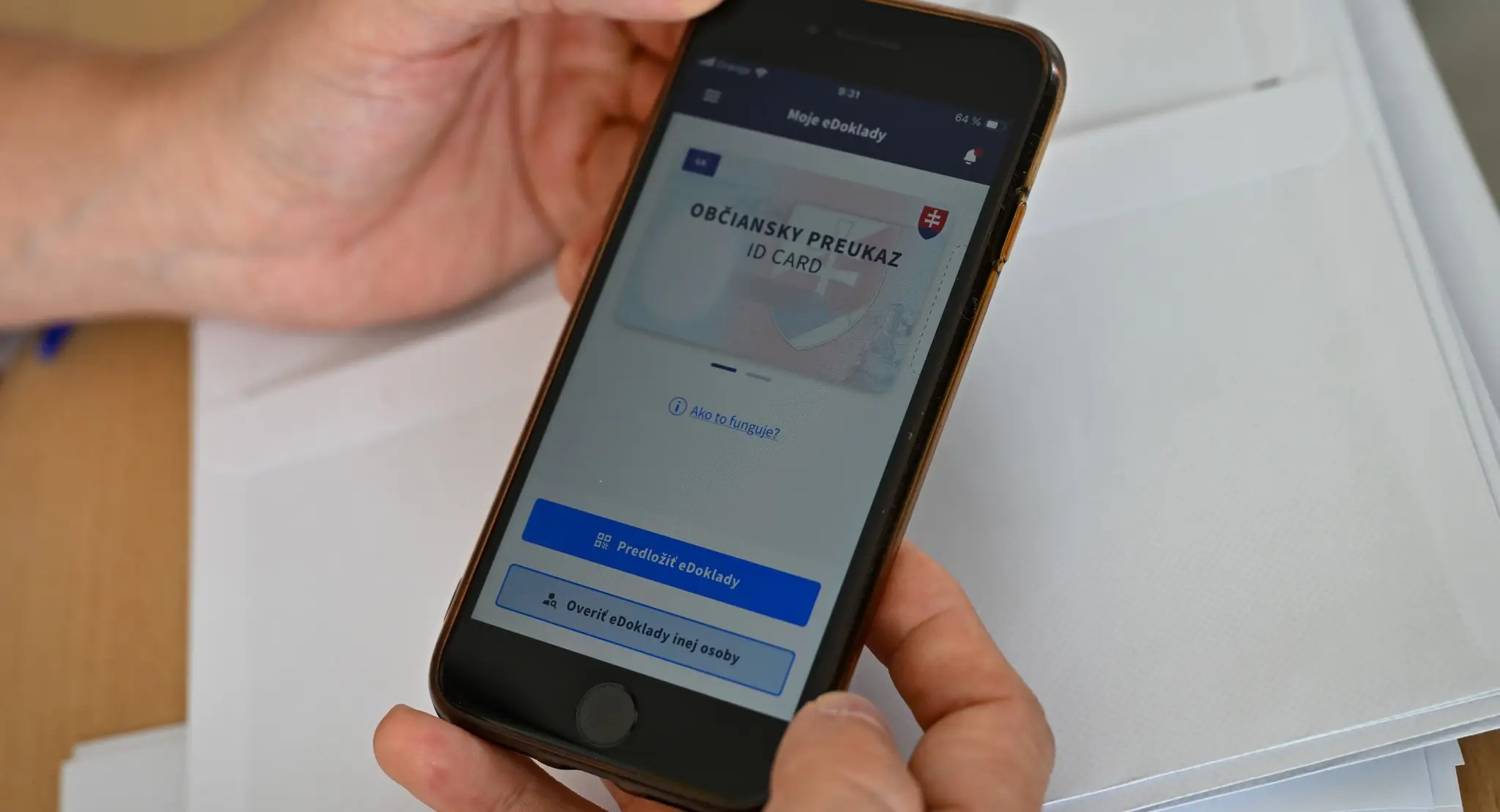 Digitálny občiansky preukaz