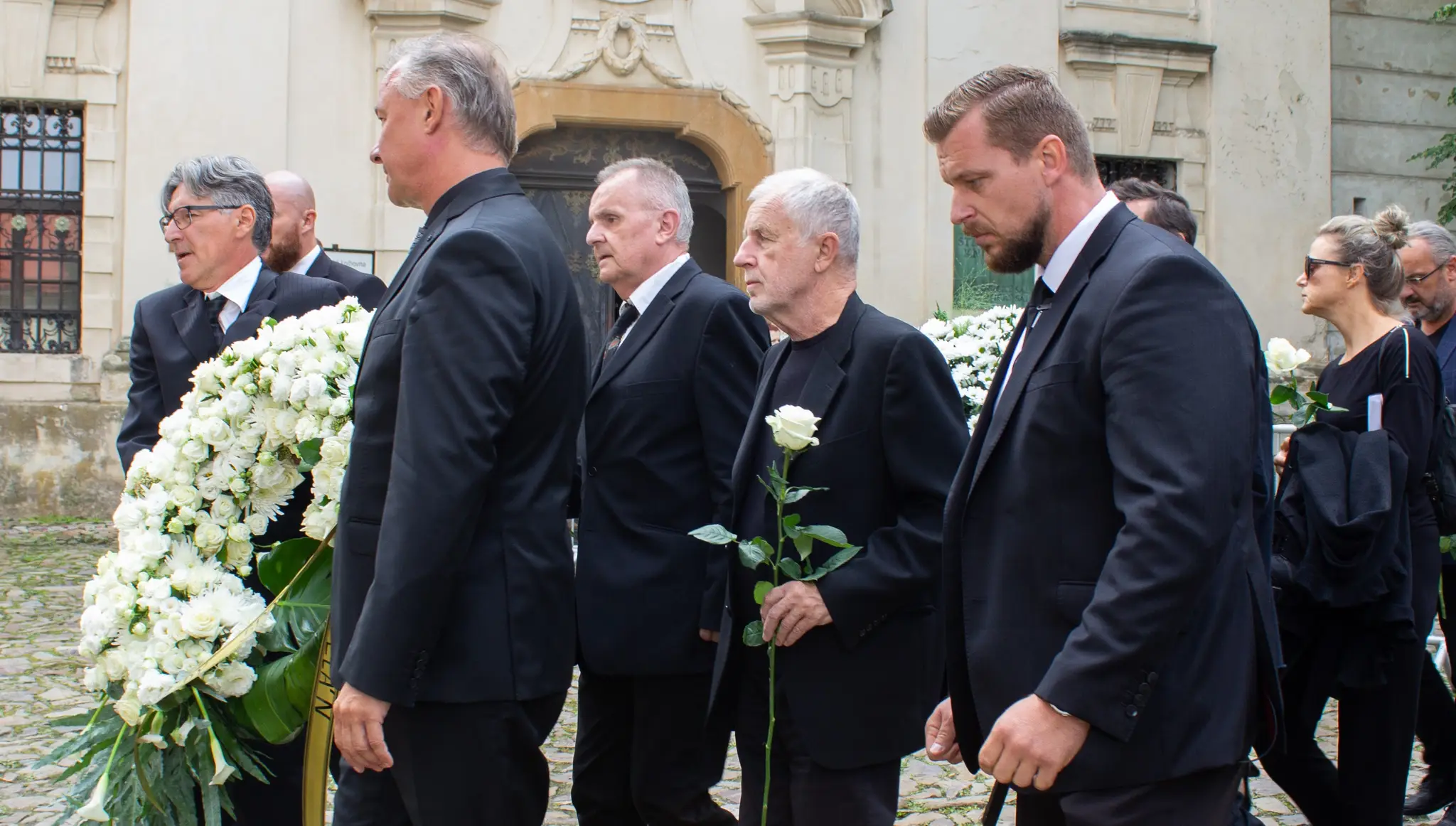Posledná rozlúčka s Vašom patejdlom.