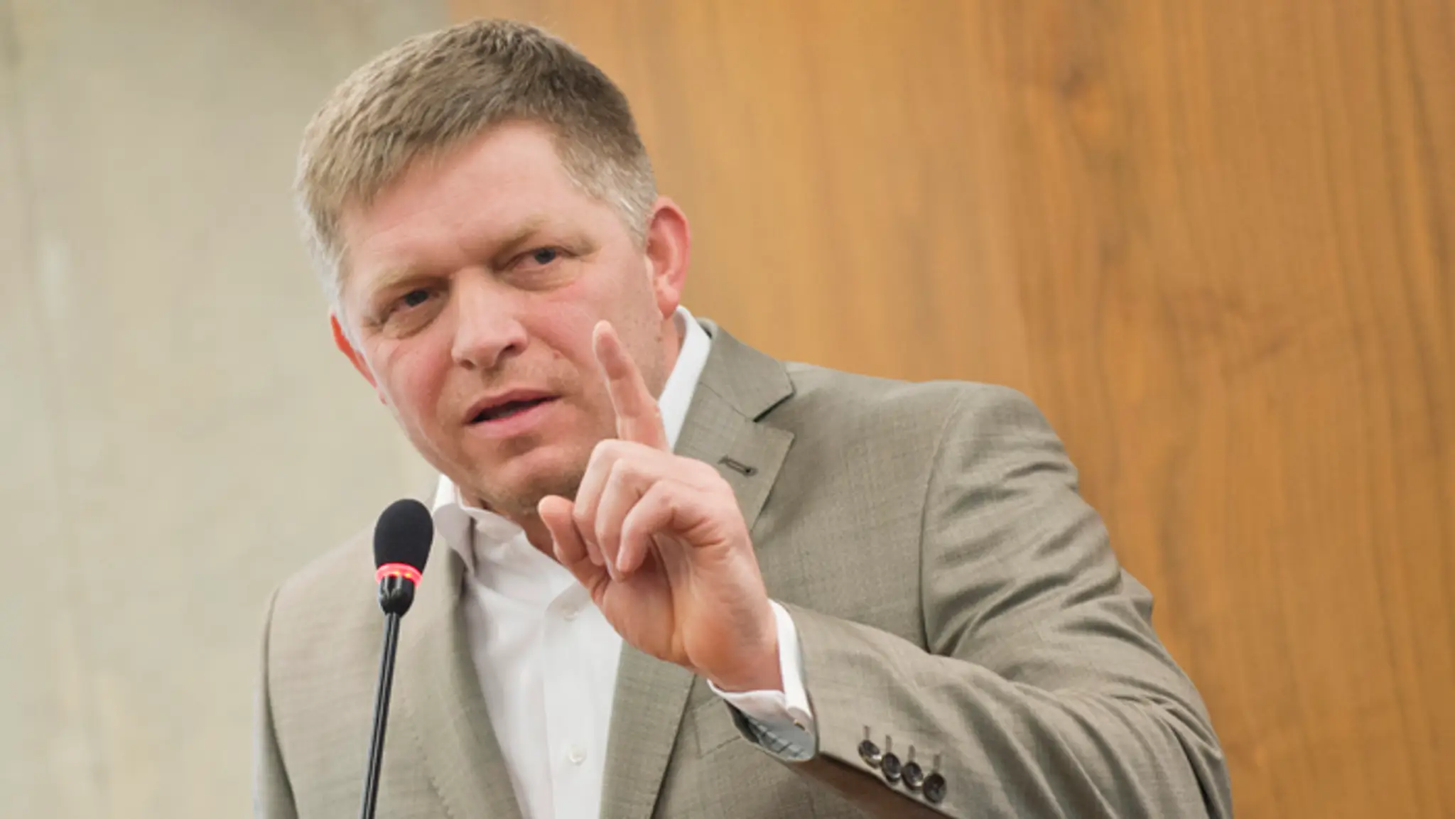 Predseda vlády Robert Fico.