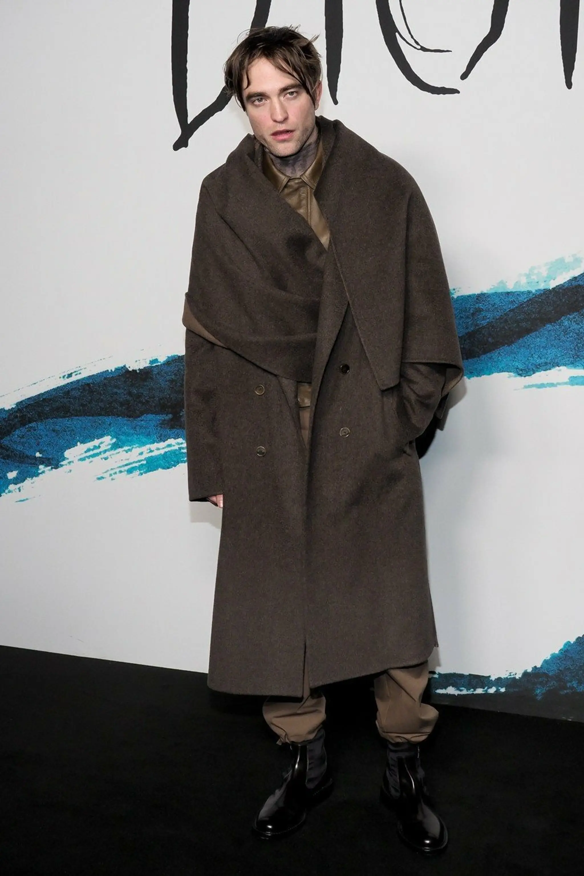 Takto dorazil Robert Pattinson na módnu prehliadku