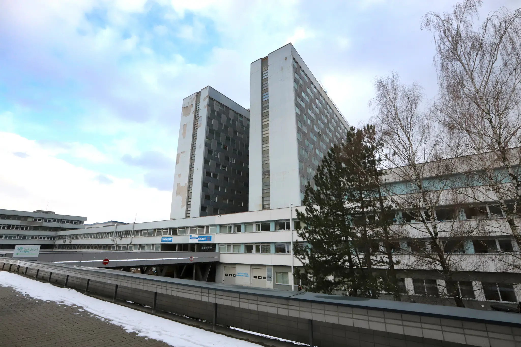Fakultná nemocnica s poliklinikou F. D. Roosevelta.