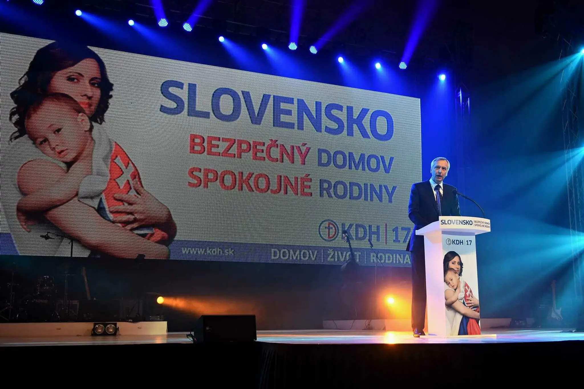 Na snímke predseda Kresťanskodemokratického hnutia (KDH) Ján Figeľ