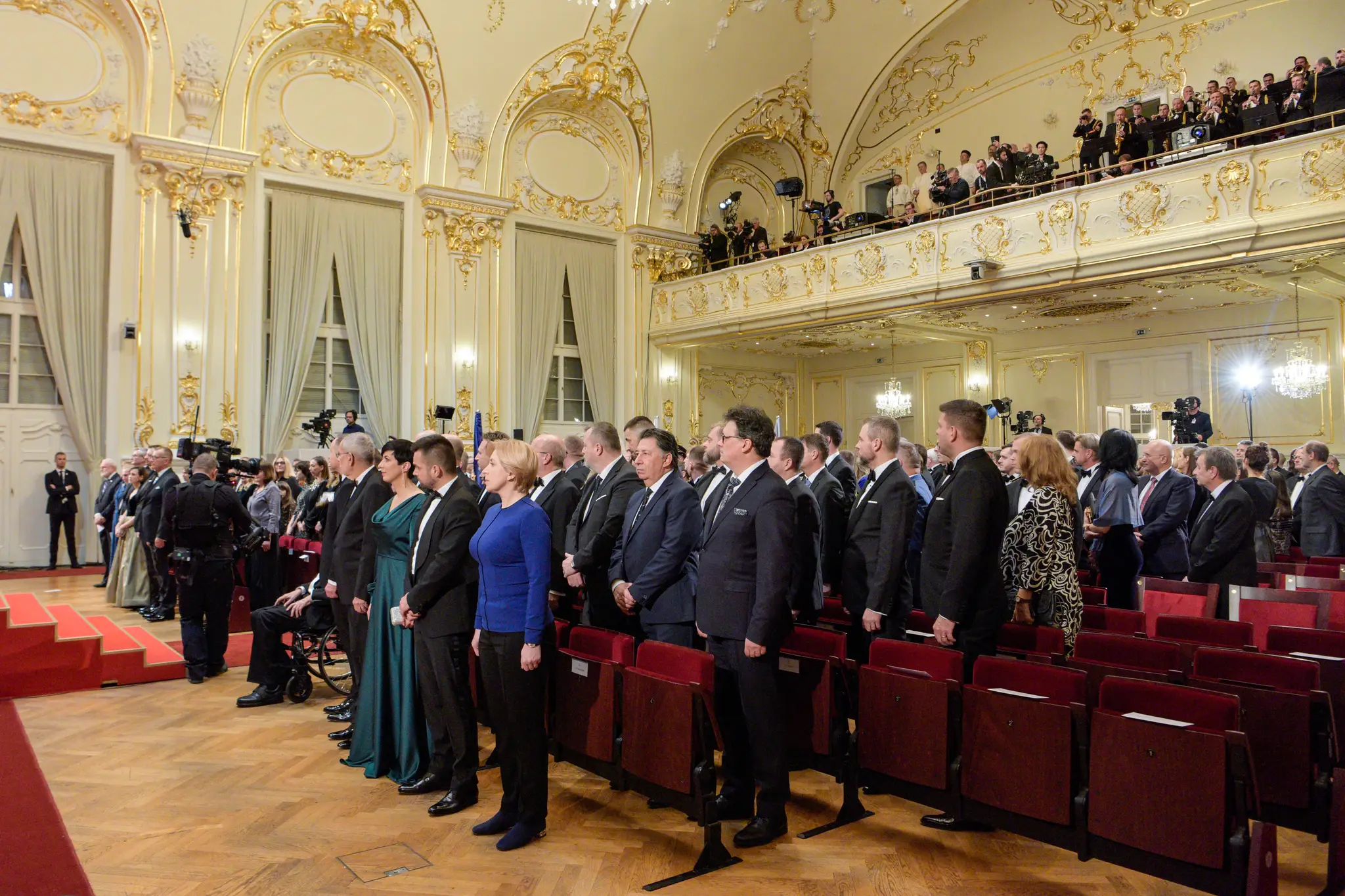 Prezidentka udeľovala štátne vyznamenania.