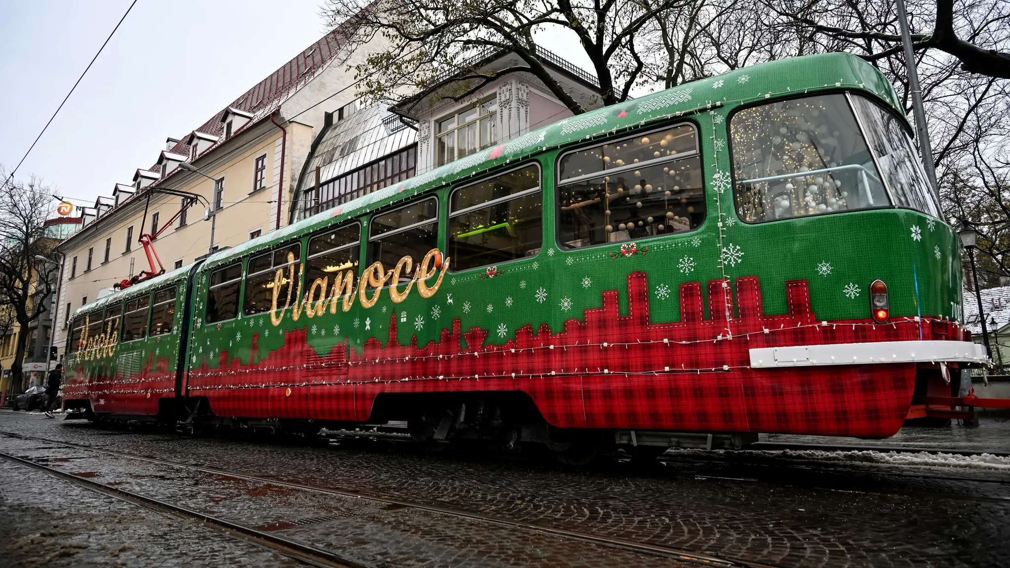 Vianočná električka.