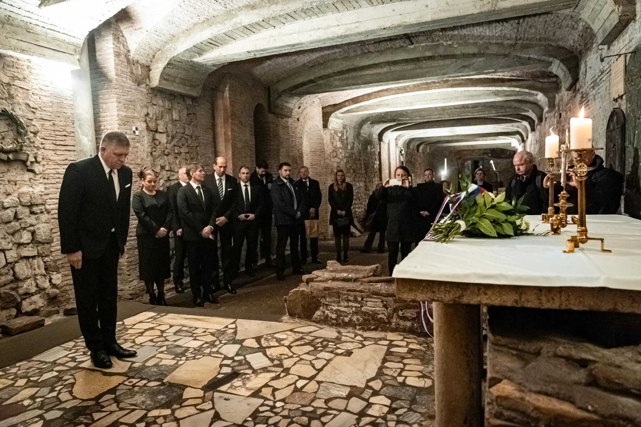Predseda vlády SR svoju návštevu symbolicky ukončil návštevou hrobu sv. Cyrila v Ríme