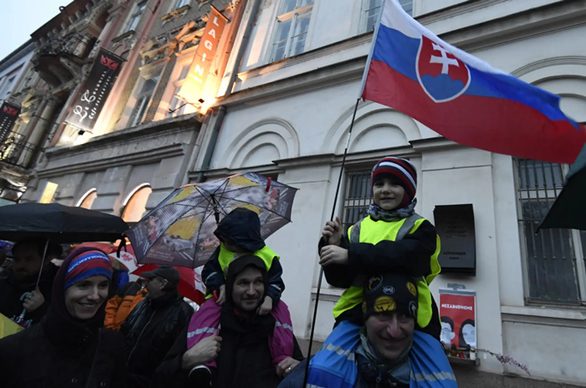 Košice - Protestné zhromaždenie Za slušné Slovensko.