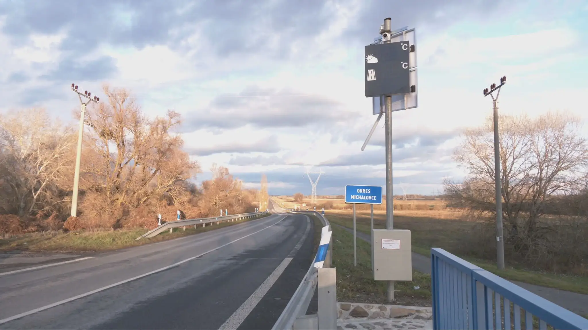 Meteostanica pri ceste