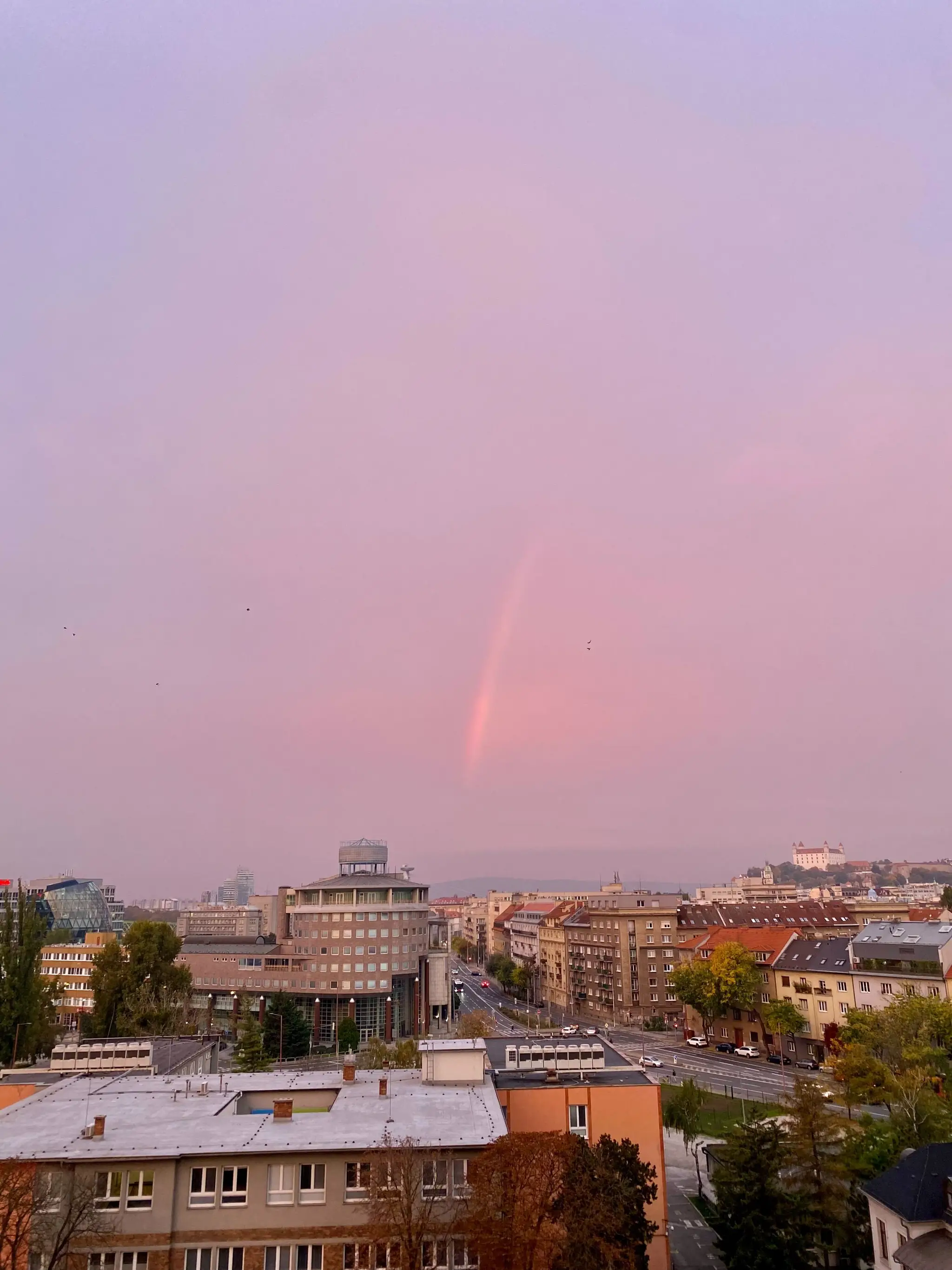 Halový jav nad Bratislavou.