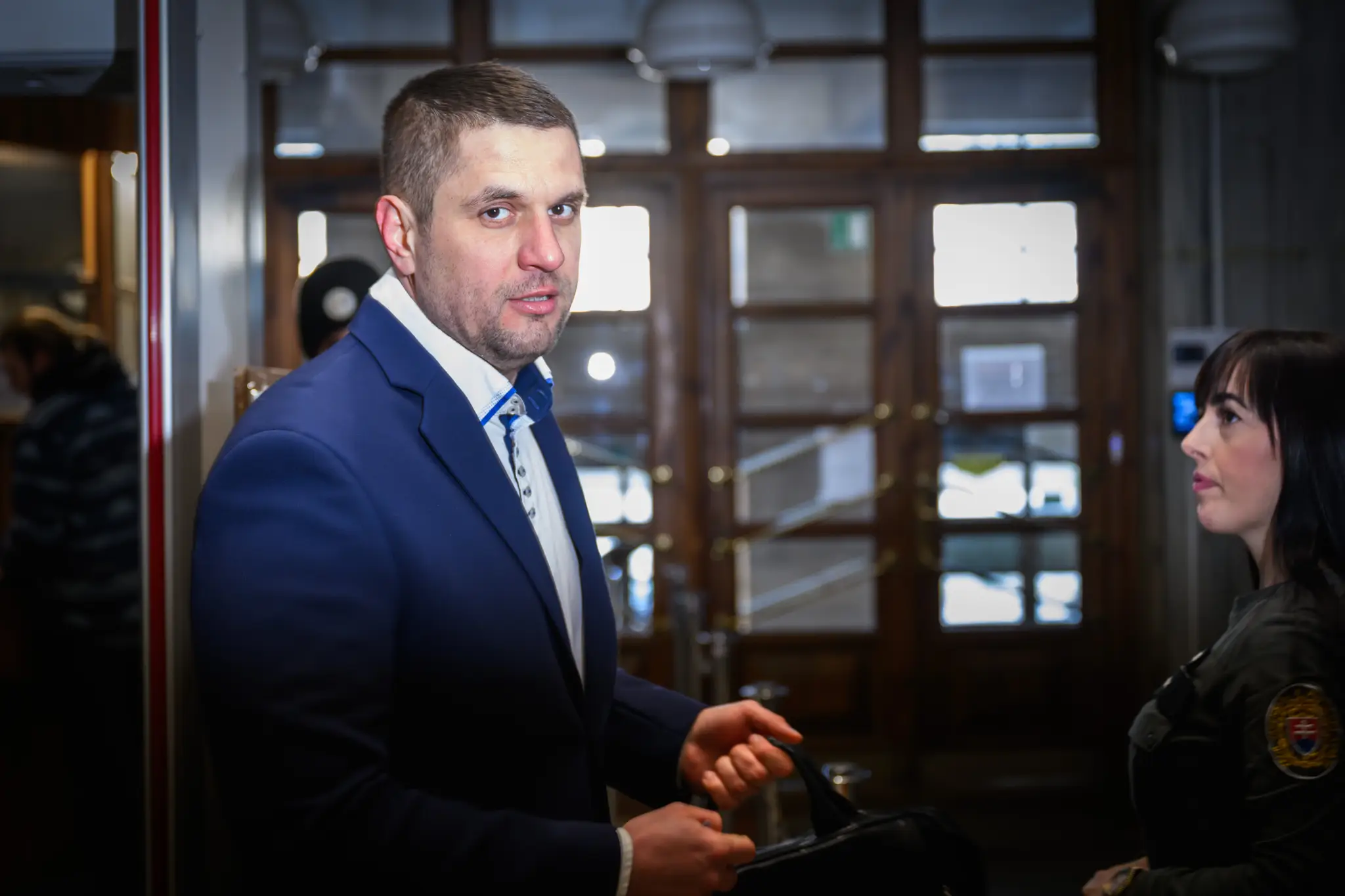 Na snímke obvinený Adam Puškár v kauze vraždy študenta Daniela Tupého súde.