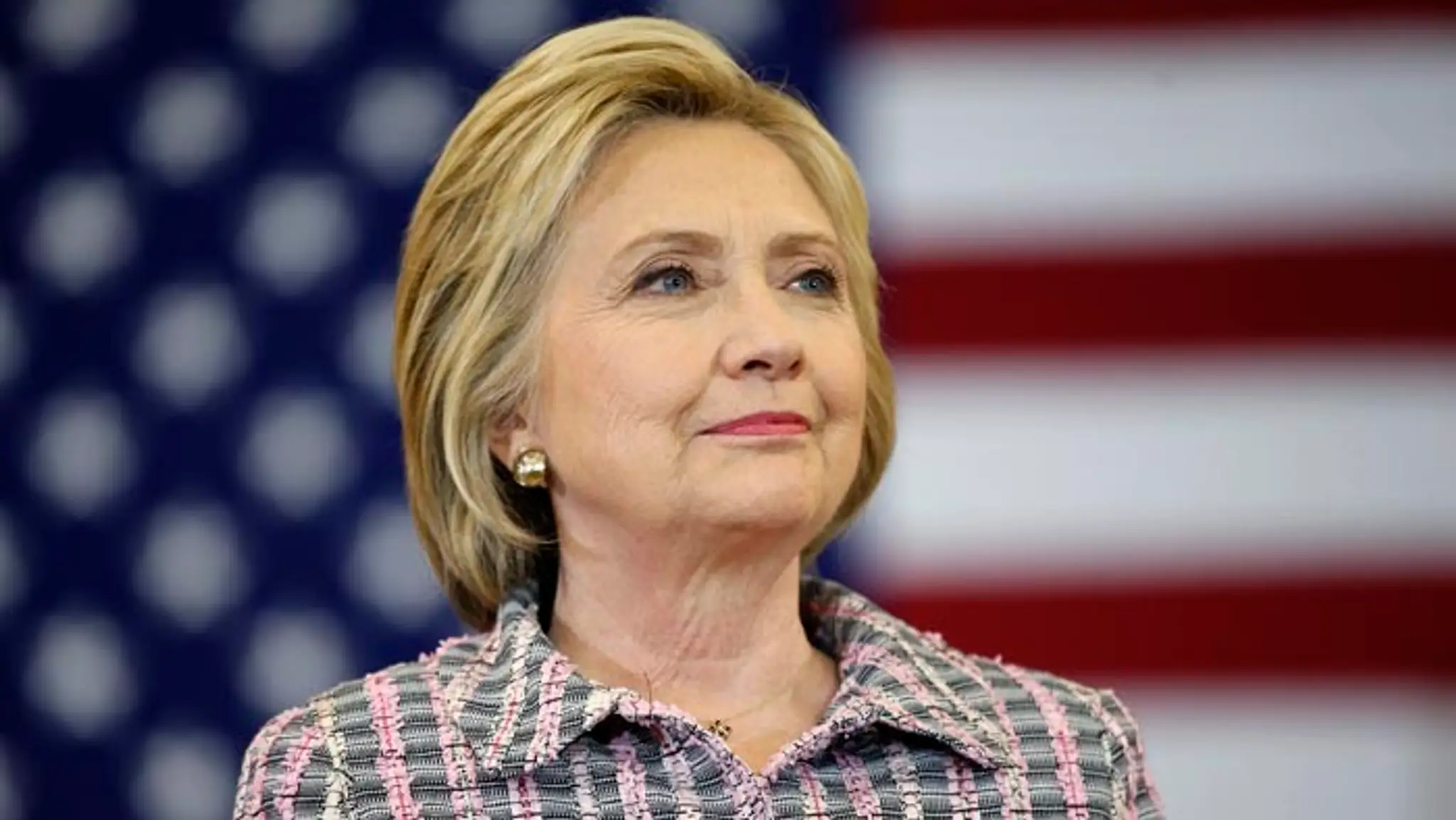 Clintonová zvíťazila v primárkach demokratov v Portoriku.