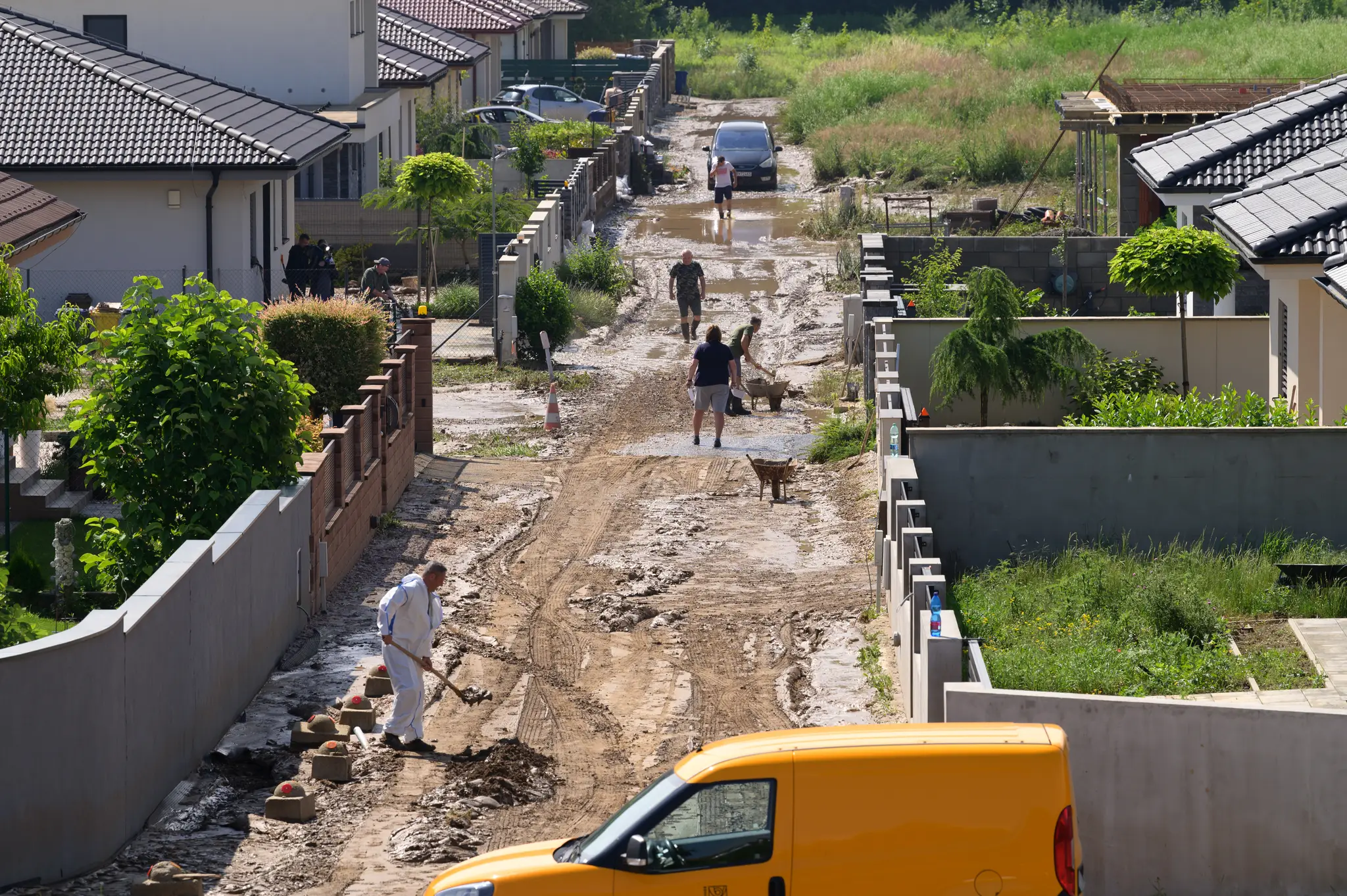 Situácia na ulici Nad Hrabinou v mestskej časti Kynek.