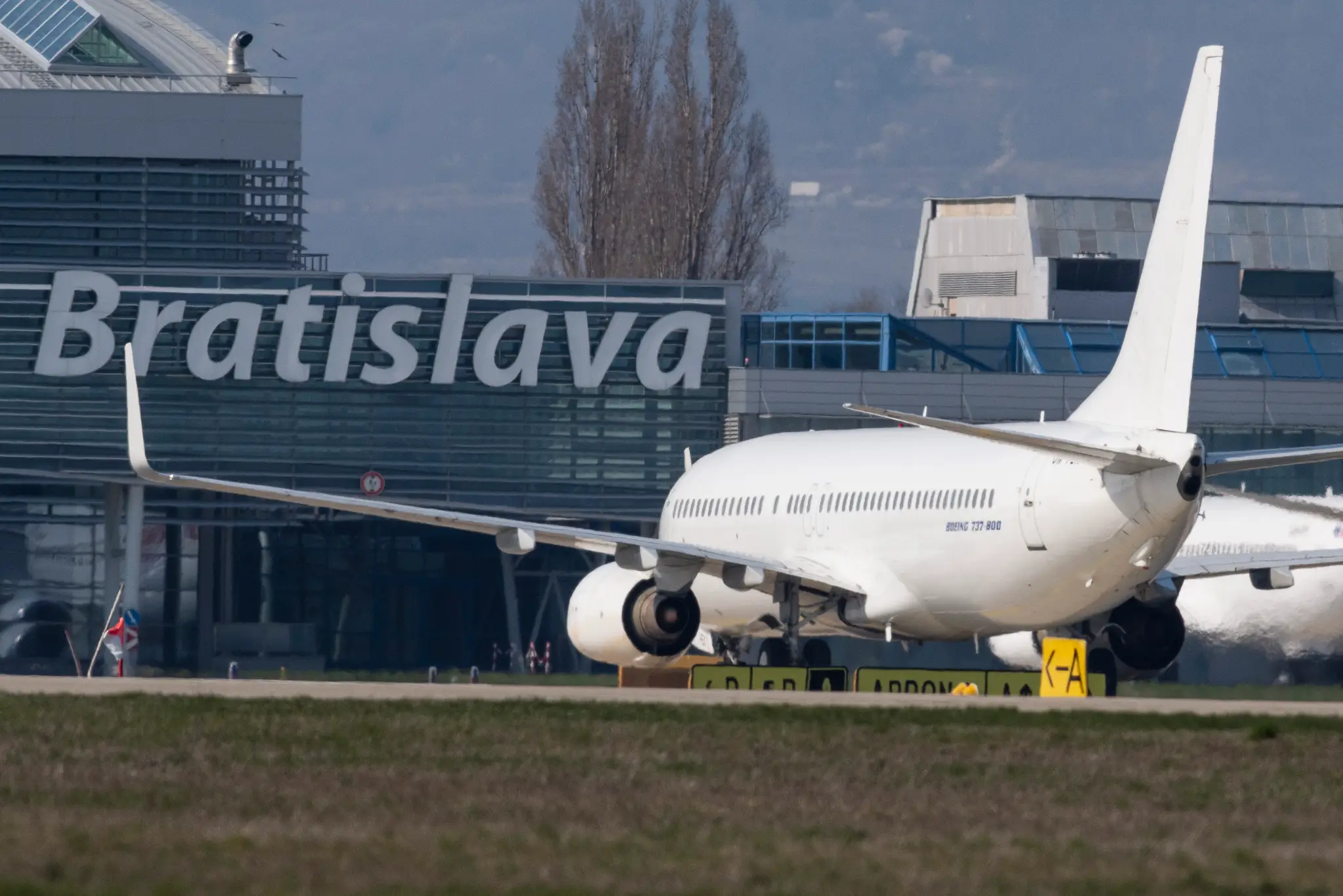 Letisko M. R. Štefánika v Bratislave