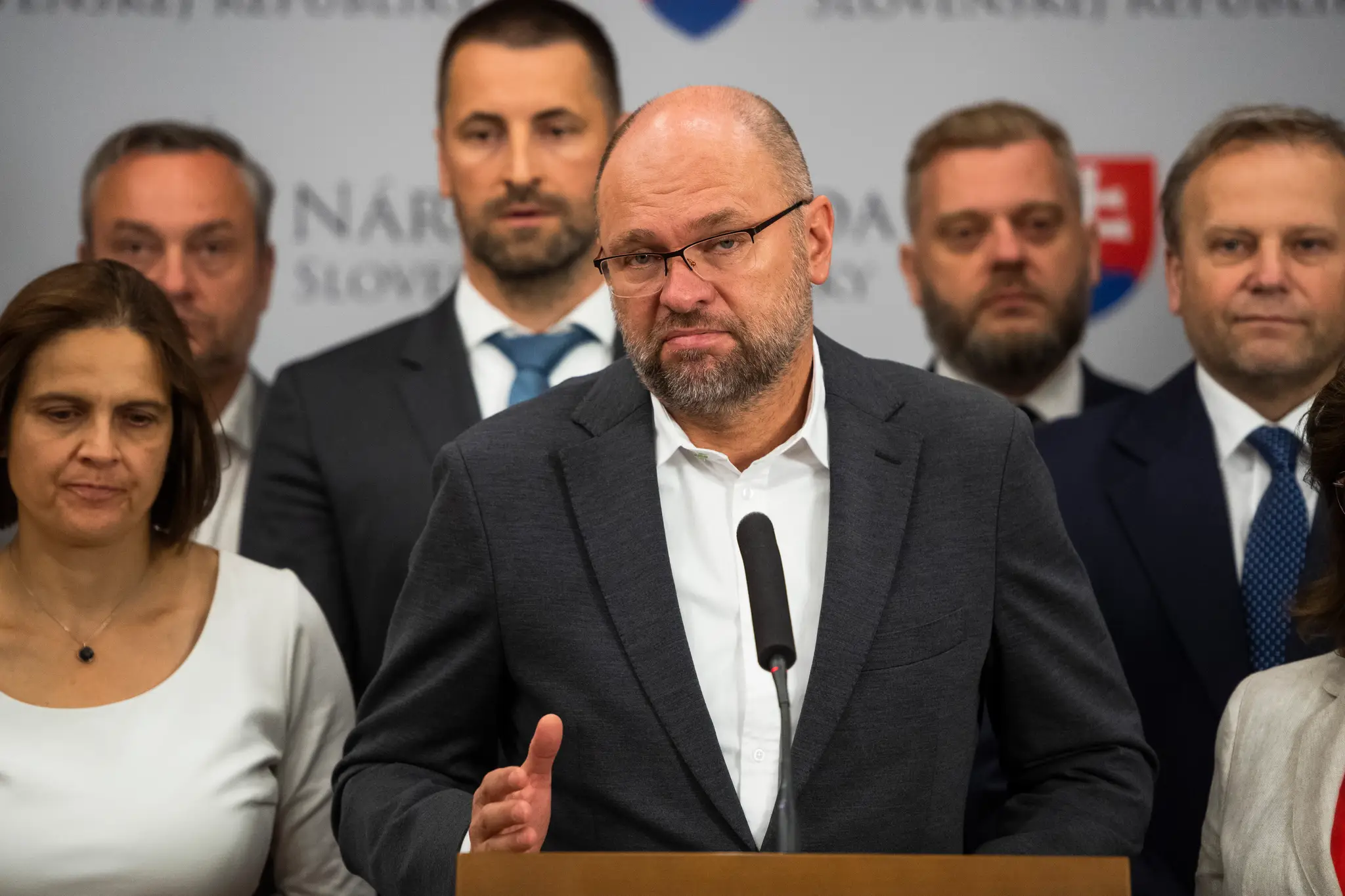 Richard Sulík a poslanci za SaS.