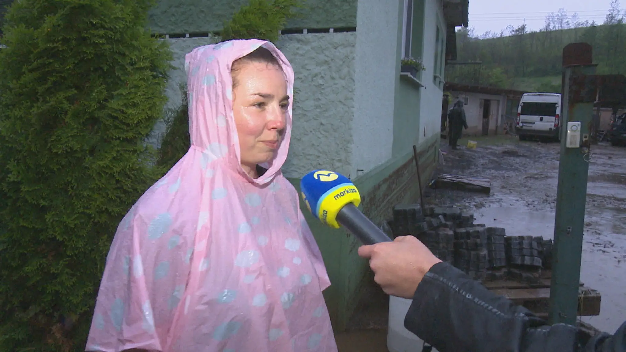 Voda jej vzala psa.