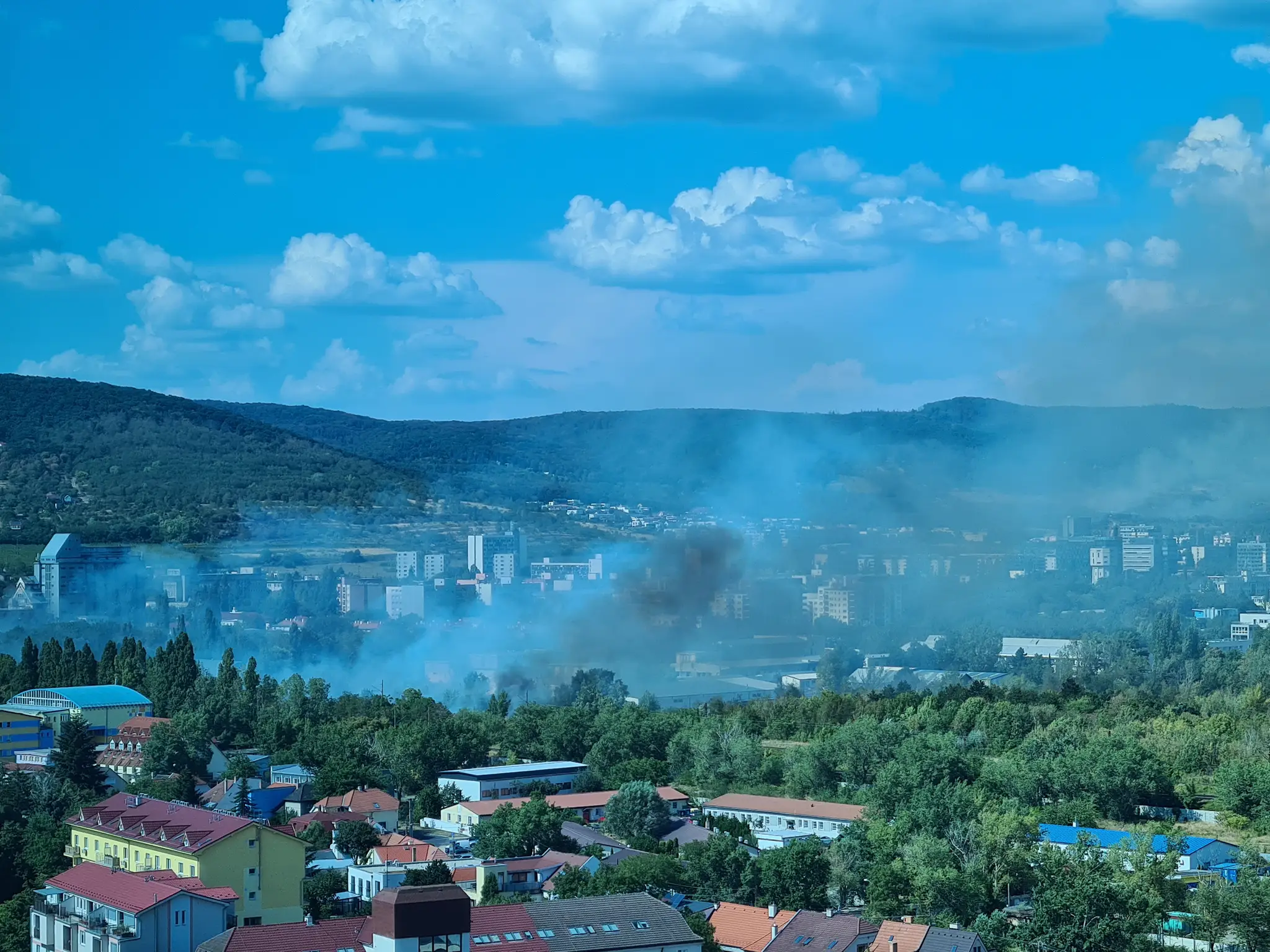 Požiar na račianskej ulici a požiar vo vinohradoch.