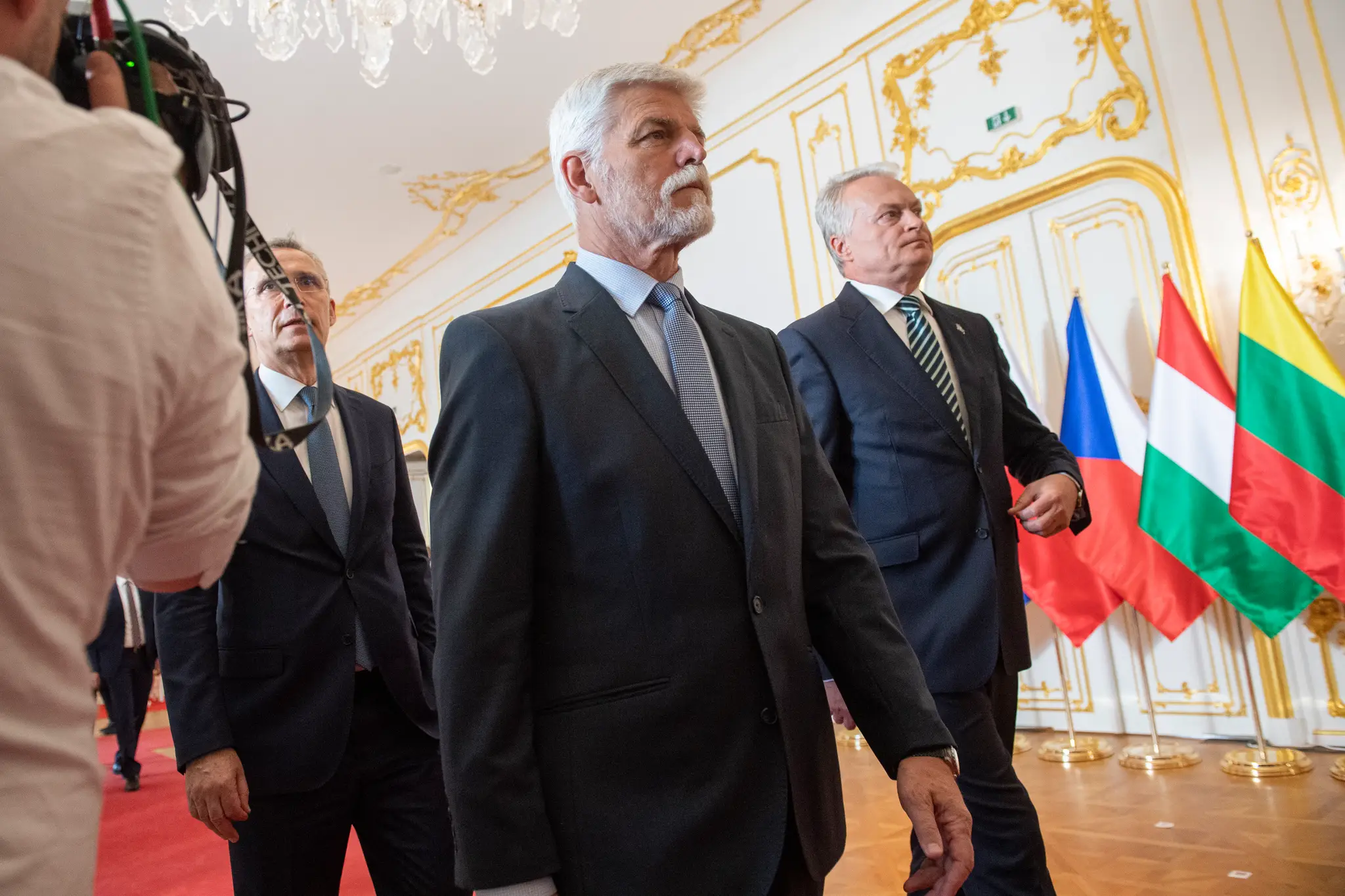Summit prezidentov krajín Bukureštskej deviatky
