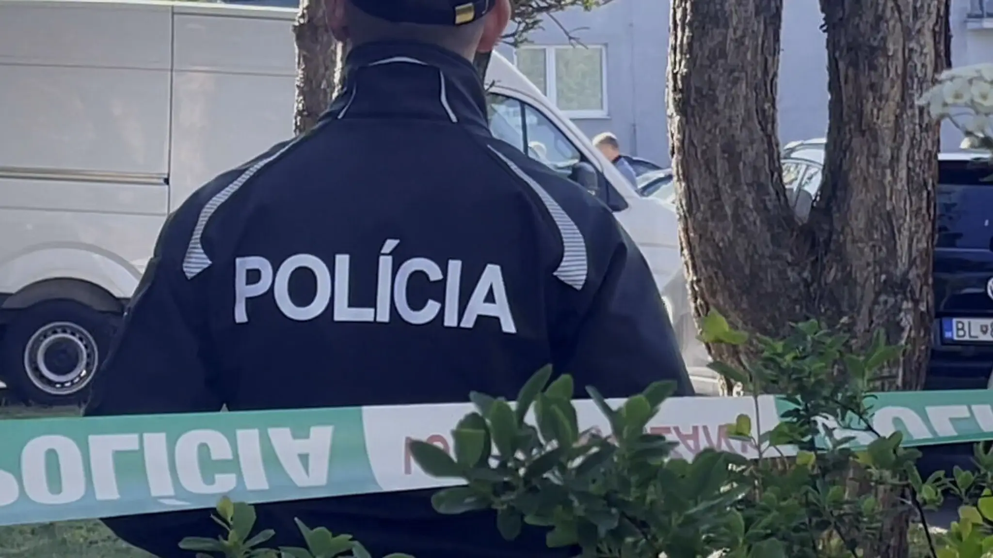 policajt a policajna paska